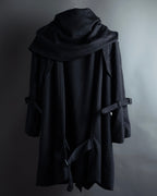 "TORUICHOU" Muffler-style collar military detail coat