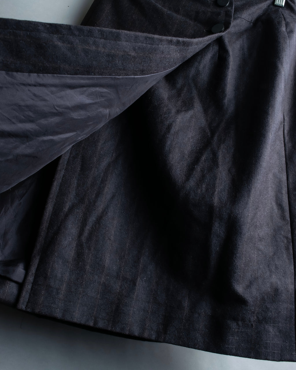 "CHANEL" Shadow stripe midi wrap skirt