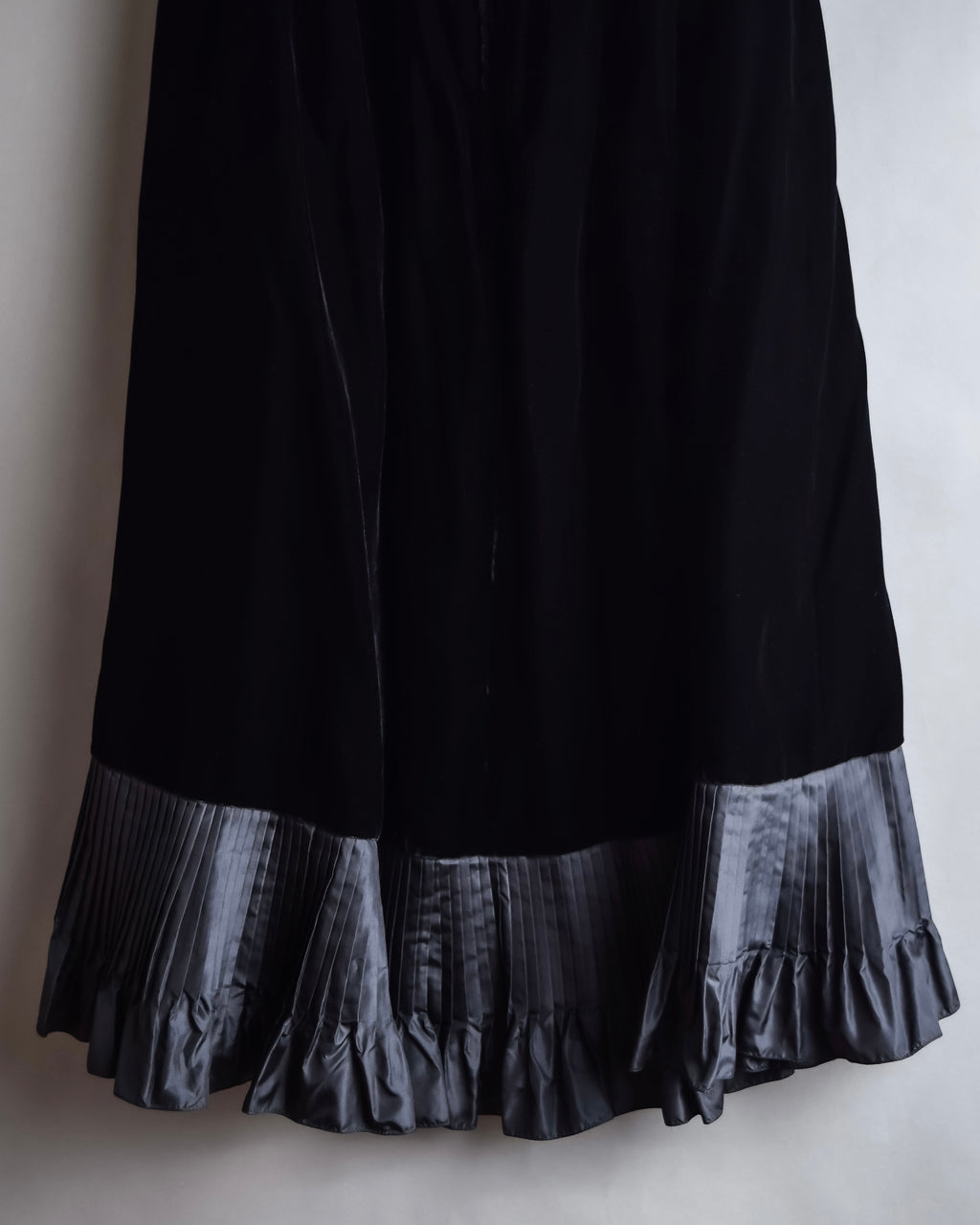 "CELINE" Pleated satin hem velvet flare skirt