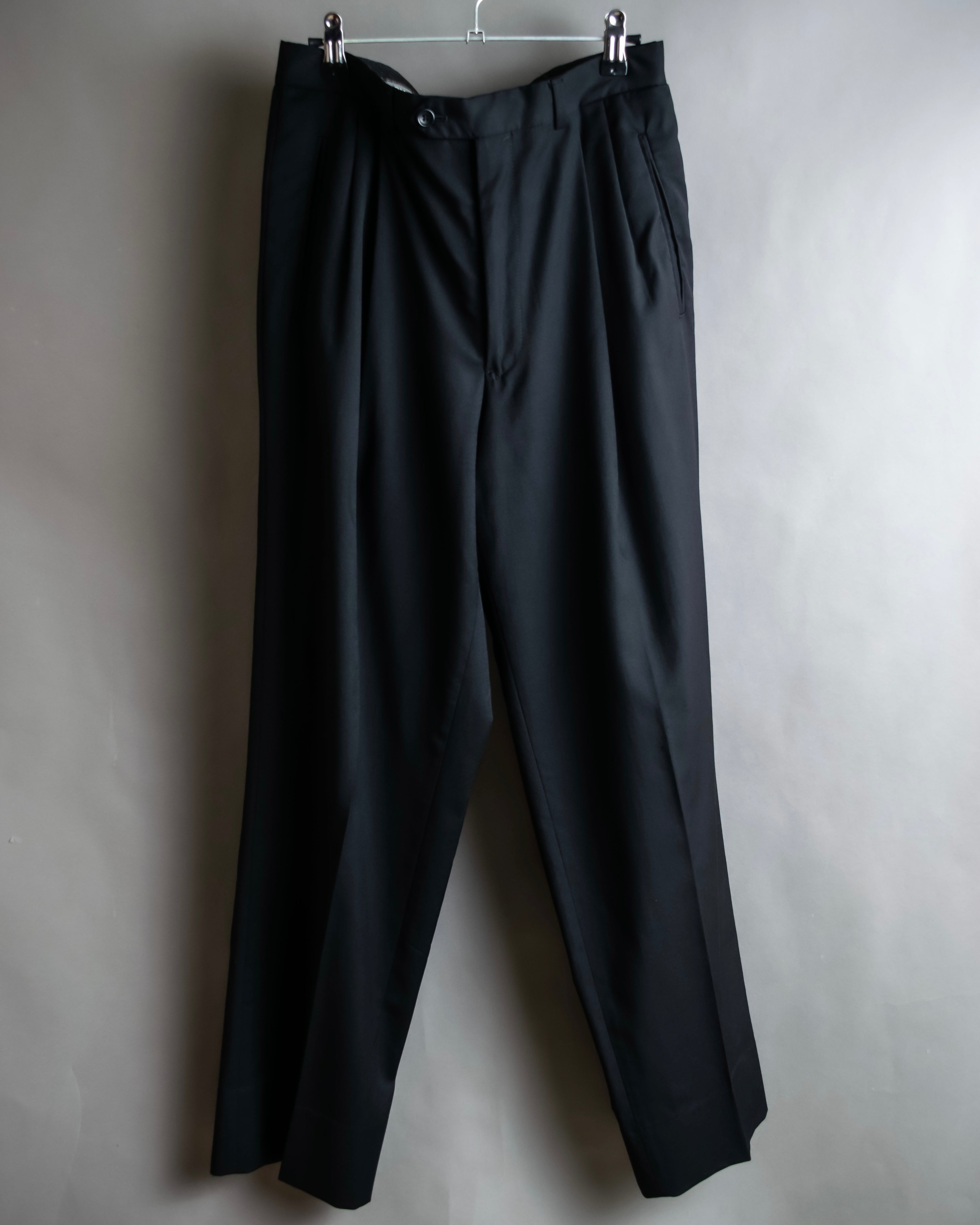 "ARMANI COLLEZIONI" Classic structured wool set up