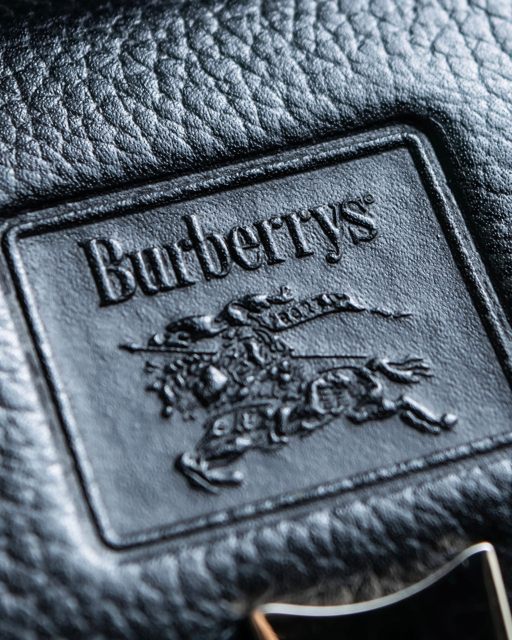 "BURBERRYS" Cylinder shaped leather one handle bag