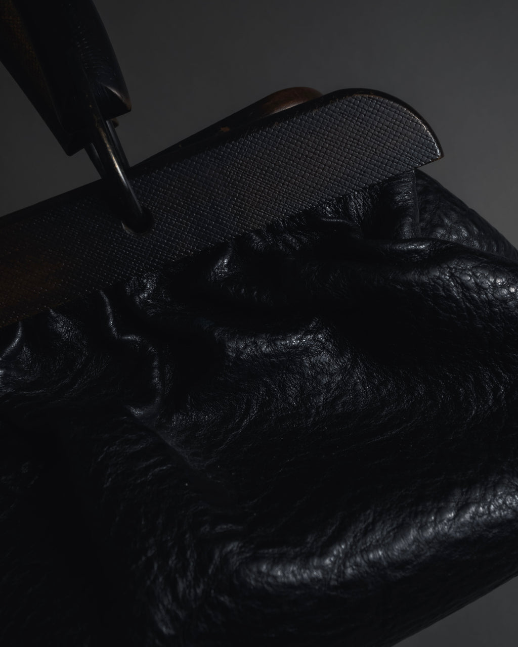 -SPECIAL- "GUCCI"
90’s-00’s Wood handle frame bag