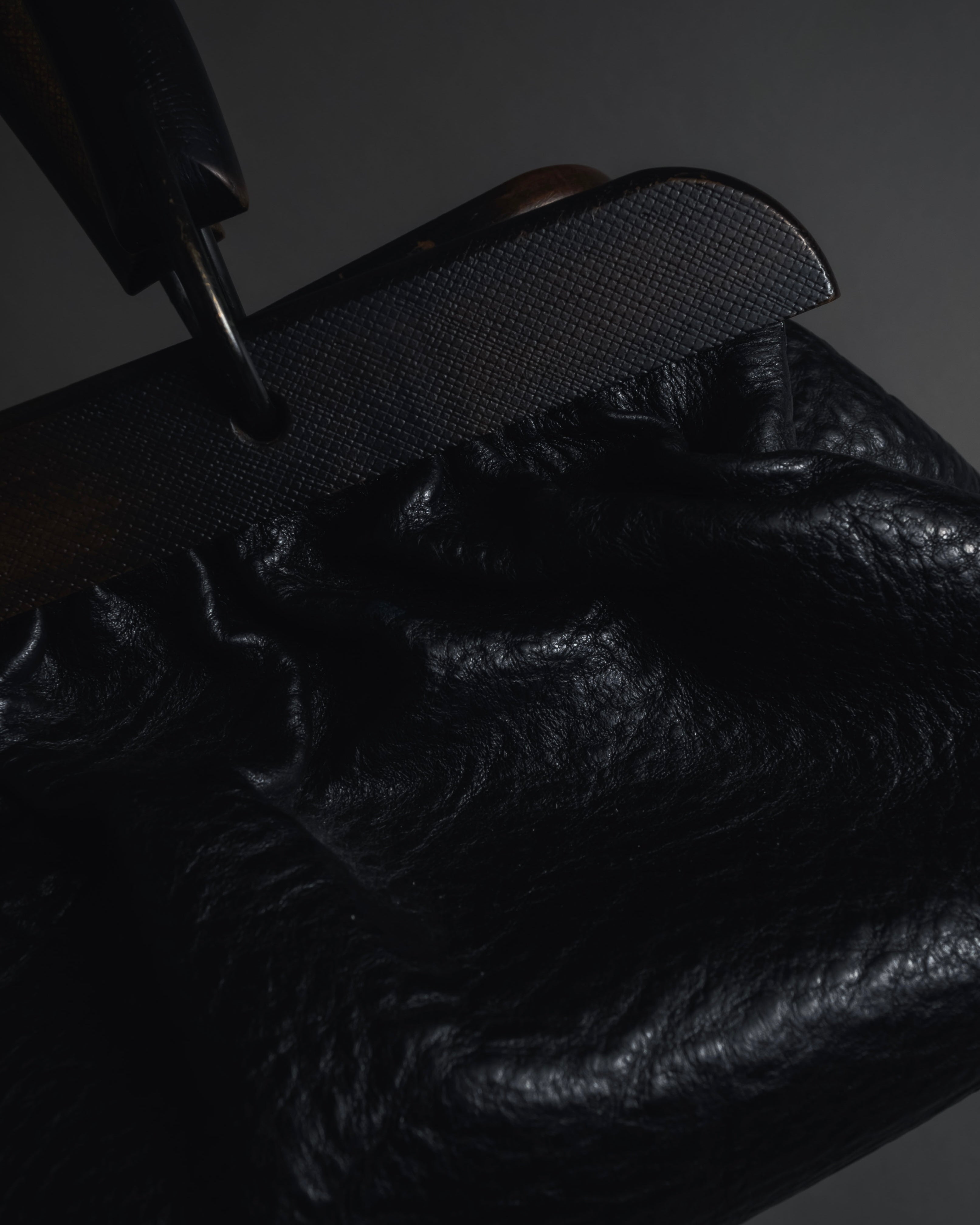 -SPECIAL- "GUCCI"
90’s-00’s Wood handle frame bag