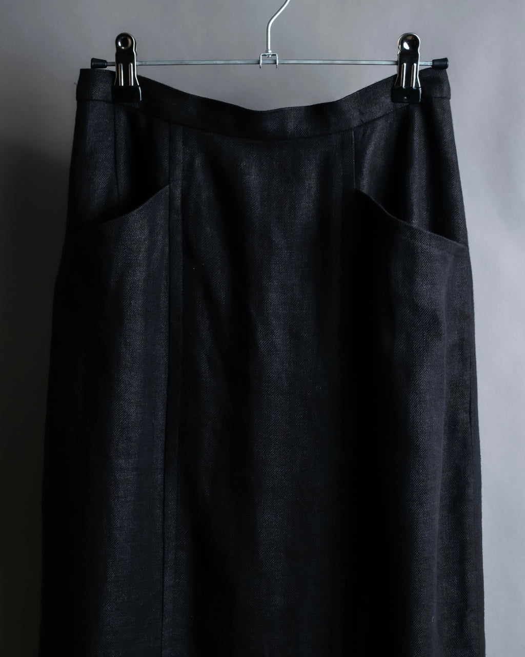 "CHANEL" Back button design flared maxi skirt