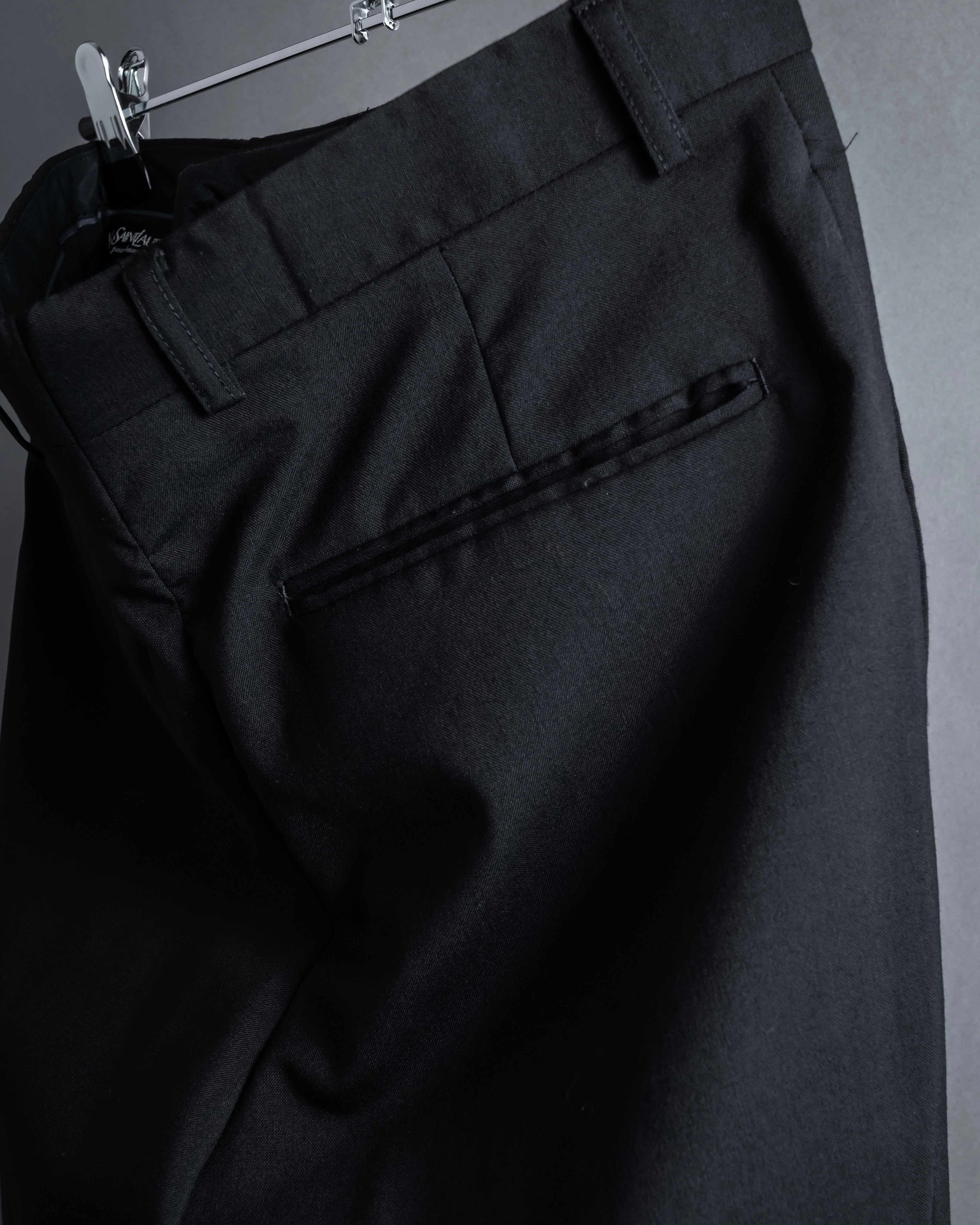 "YVES SAINT LAURENT" Straight tailoring design set up