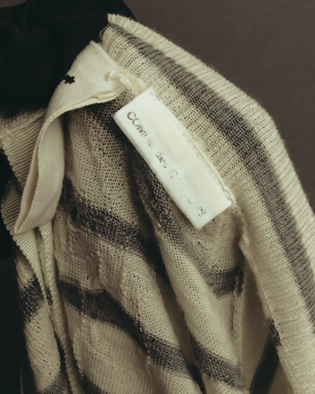 "tao COMME des GARÇONS" 10's Textured striped wool knit cardigan