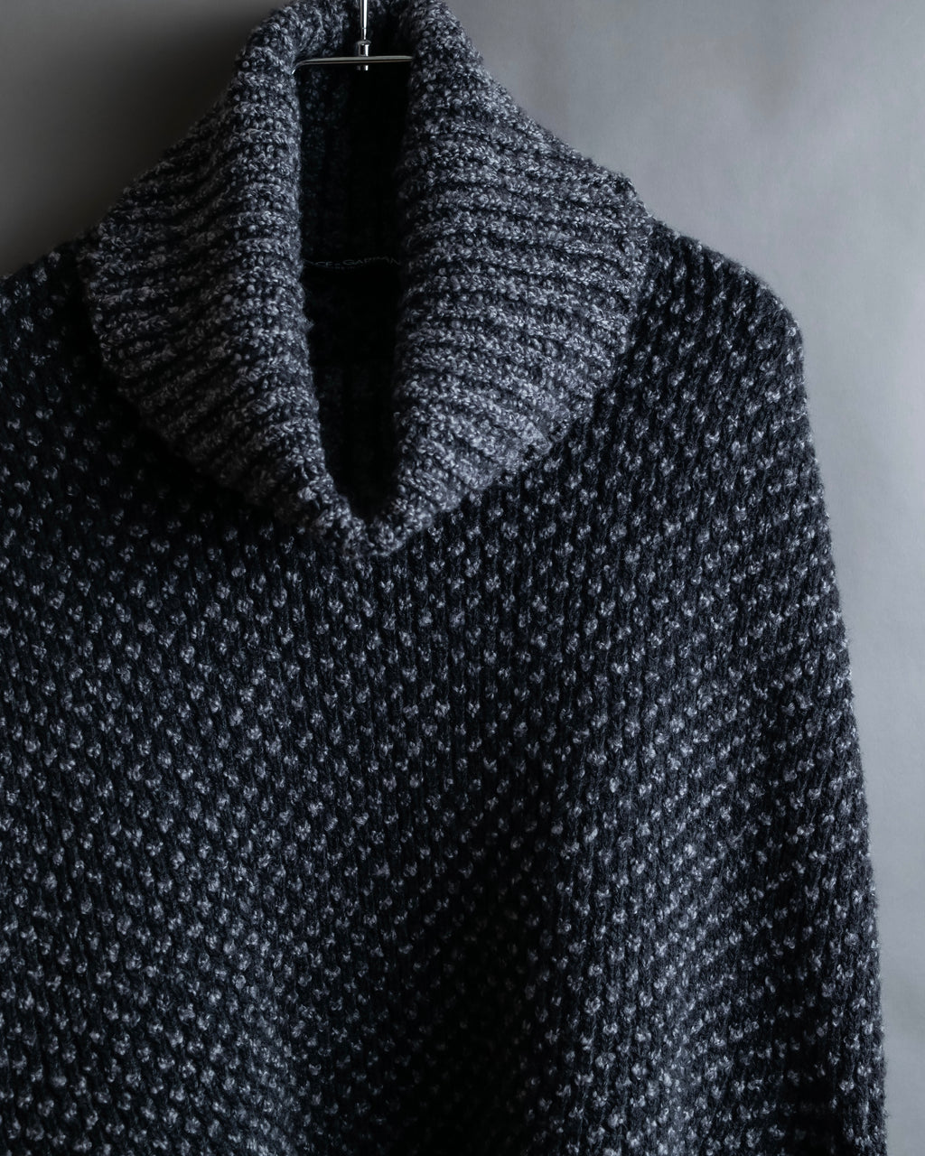 "DOLCE & GABBANA" Poncho silhouette waffle knit pullover