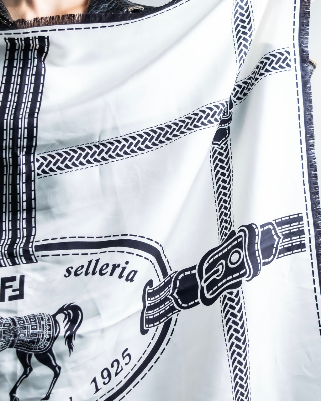 "FENDI" Horse motif FF logo Selleria large scarf