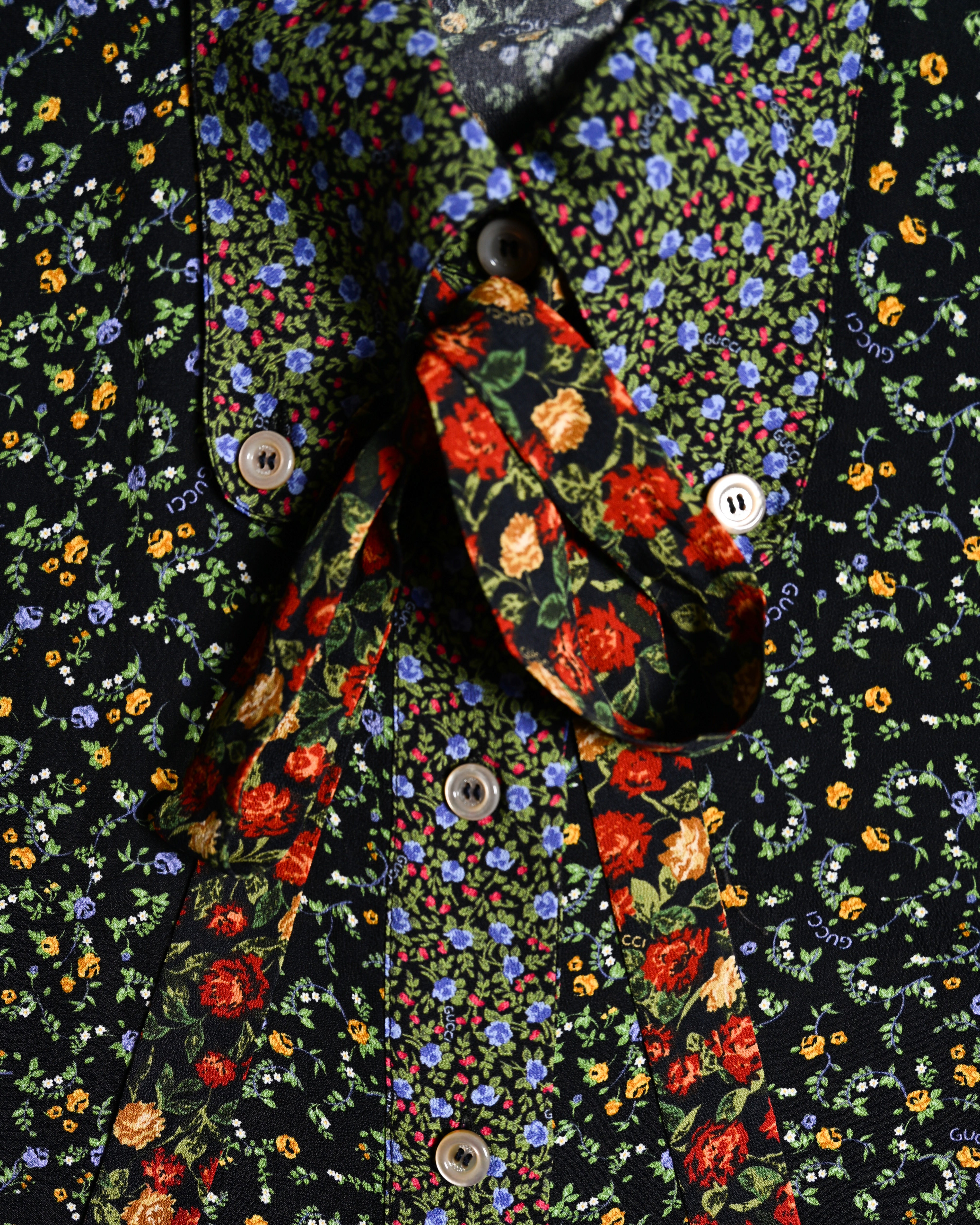新品！タグ付き！Gucci x Liberty バックロゴ　花柄ブラウス 140 GUCCI × LIBERTY LONDON/ 2020AW Original Floral Pattern Fabric