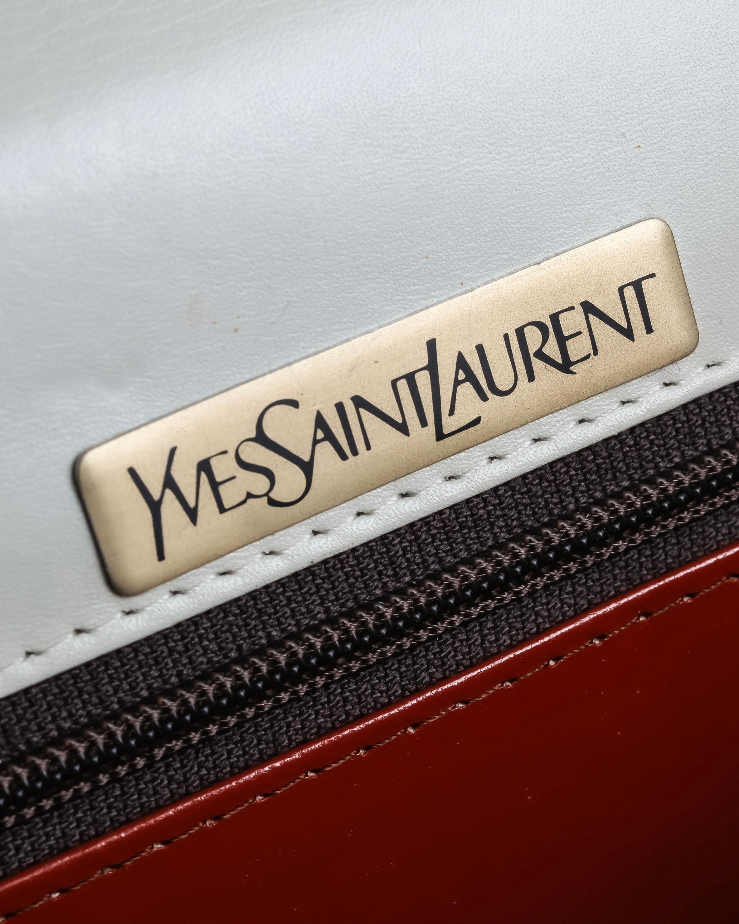 "YVES SAINT LAURENT" Large tab detail white leather shoulder bag
