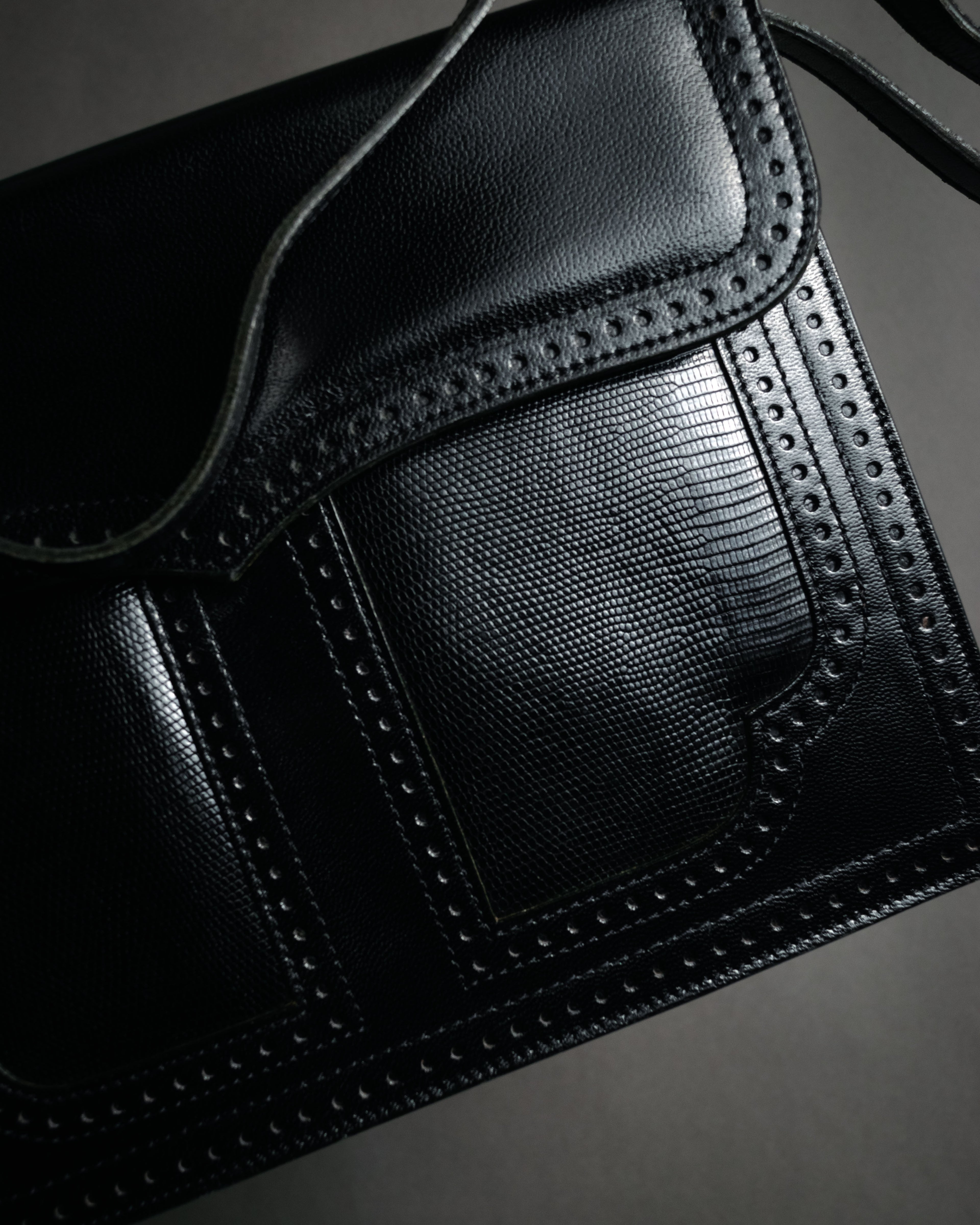 "Yves Saint Laurent" 80’s-90’s Lizard-embossed perforated leather shoulder bag