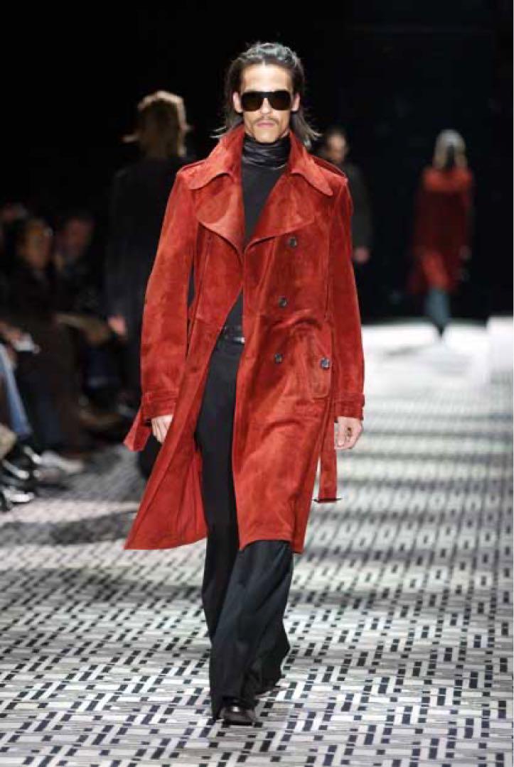 "GUCCI" 1990’s Tom Ford period deep red color suede long trench coat