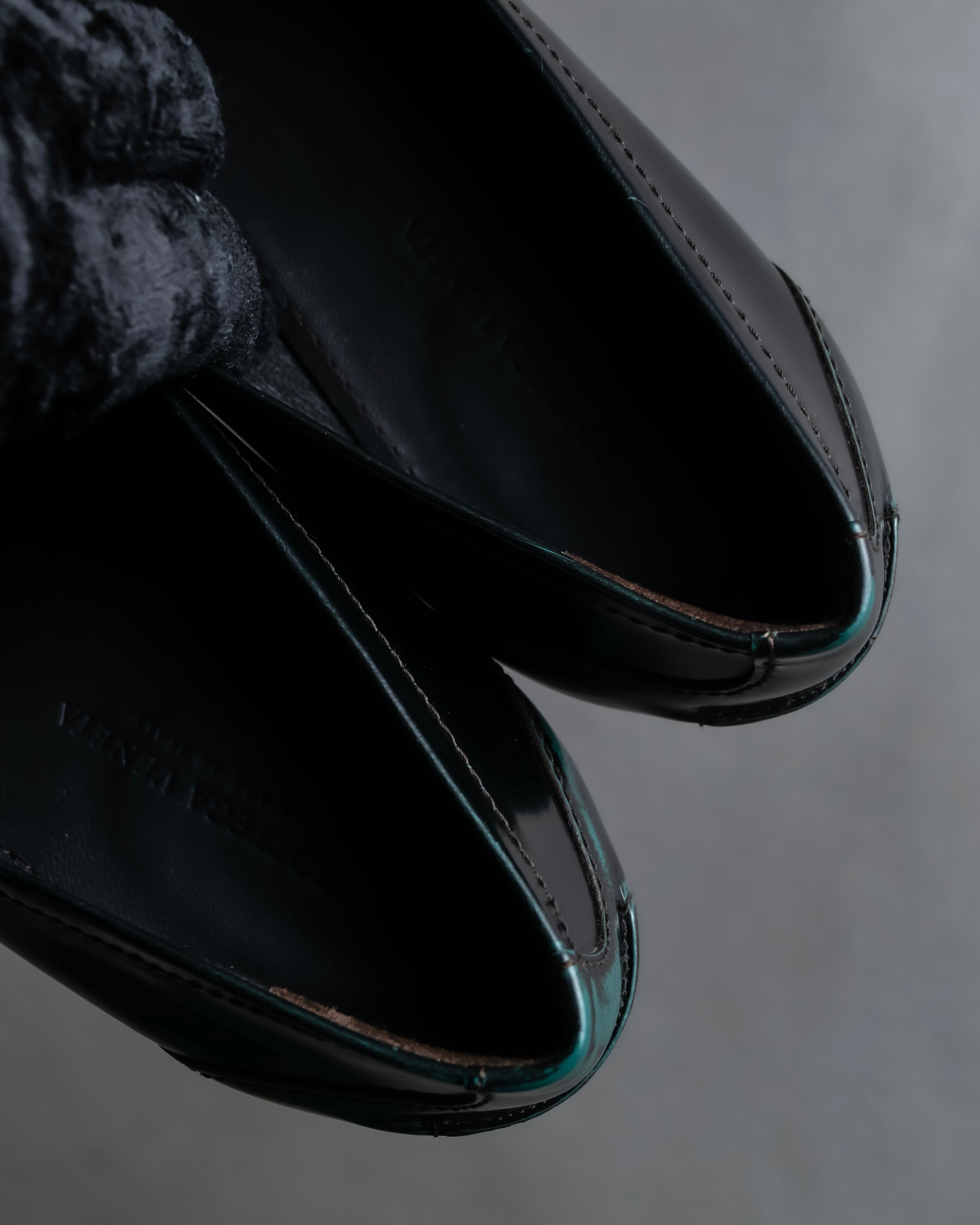 "BOTTEGA VENETA" Gradient emerald color leather loafers