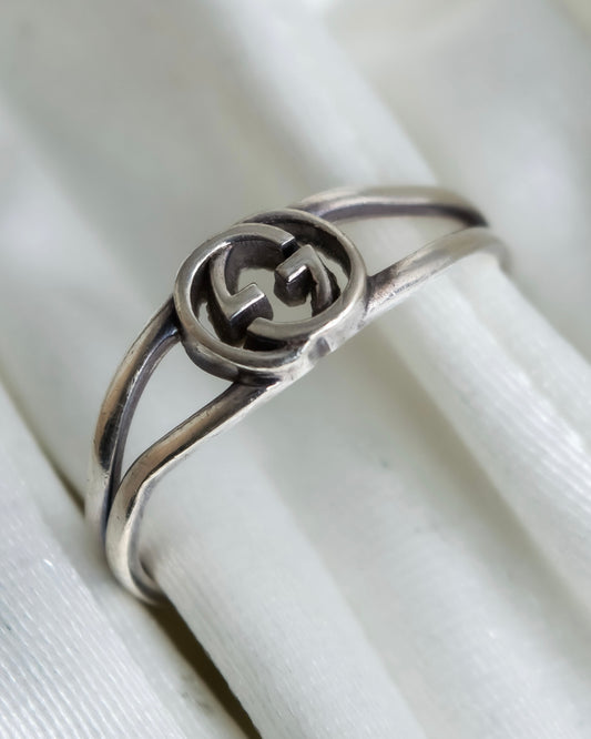 "GUCCI" Interlocking G motif cut out silver ring