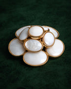 “VETEMENTS” 2017-2021 Archive-referenced mother of pearl flower brooch