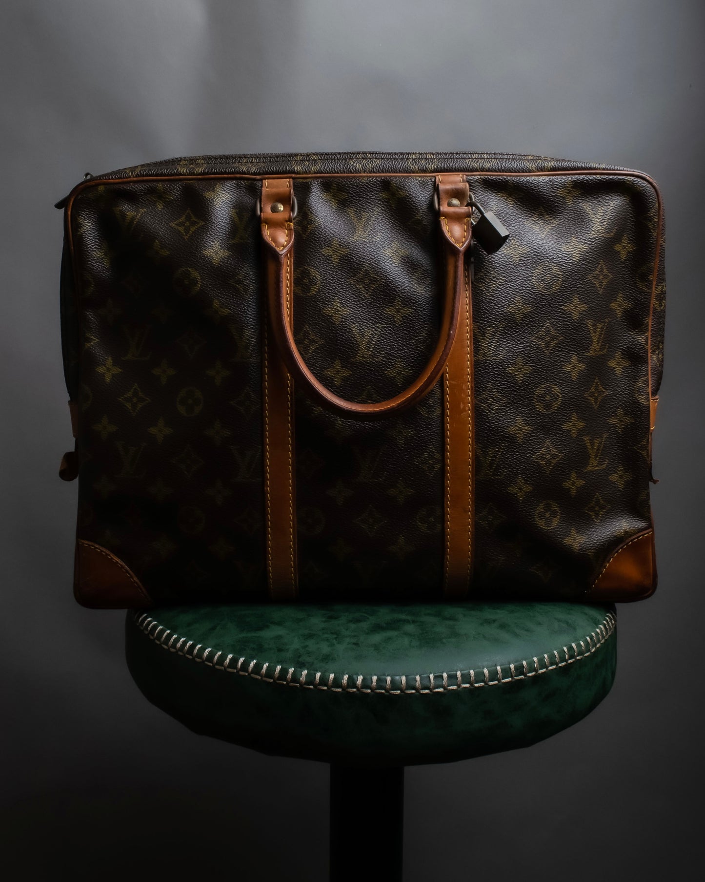 "LOUIS VUITTON" Porto document voyage leather bag