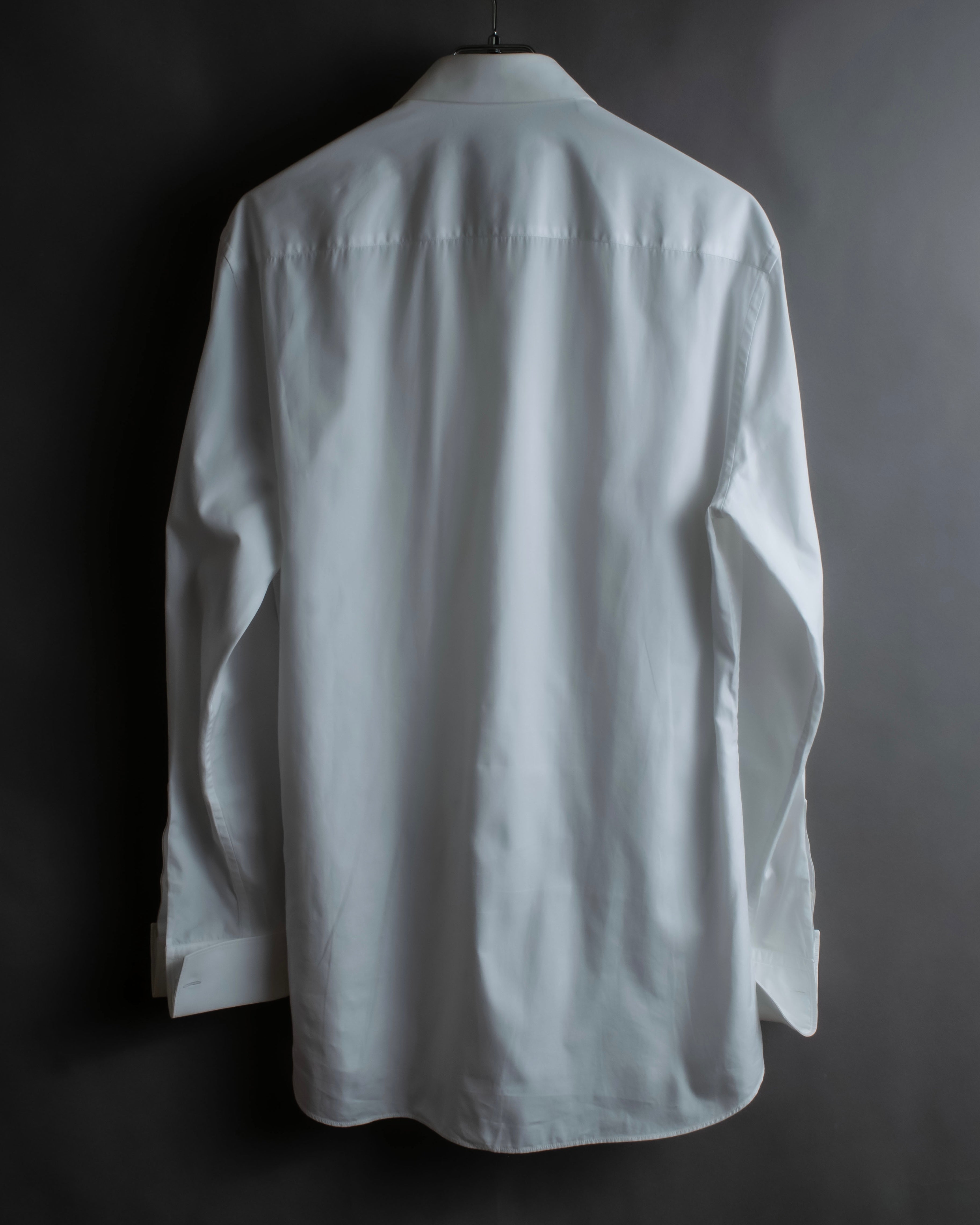 "GIVENCHY" Bosom panel design white shirt