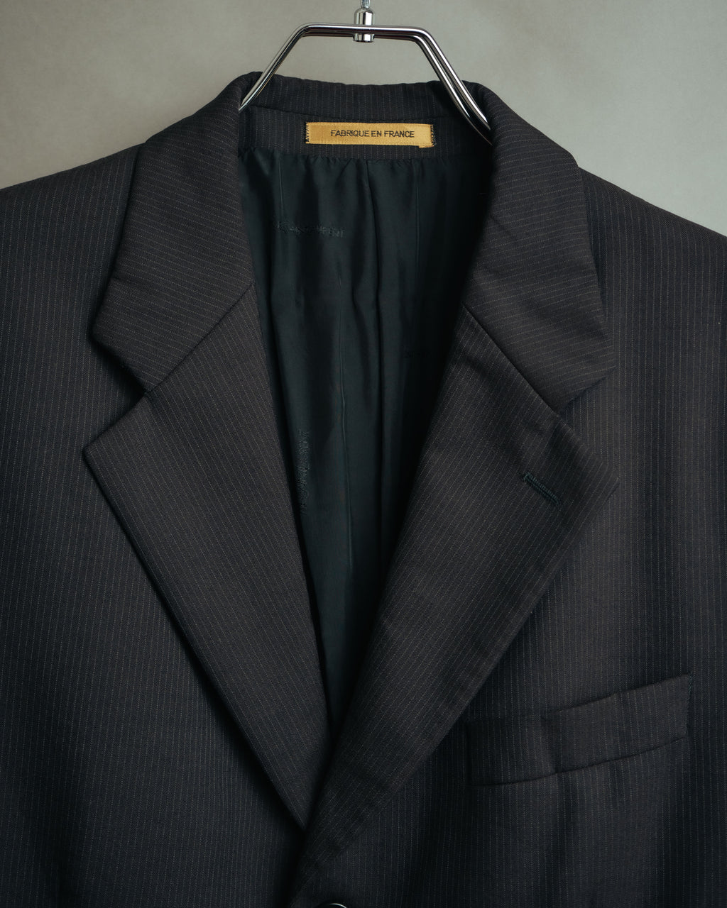 -MOOD Vintage Collections-
90’s Pinstripe wool tailored jacket
by Yves Saint Laurent pour homme
