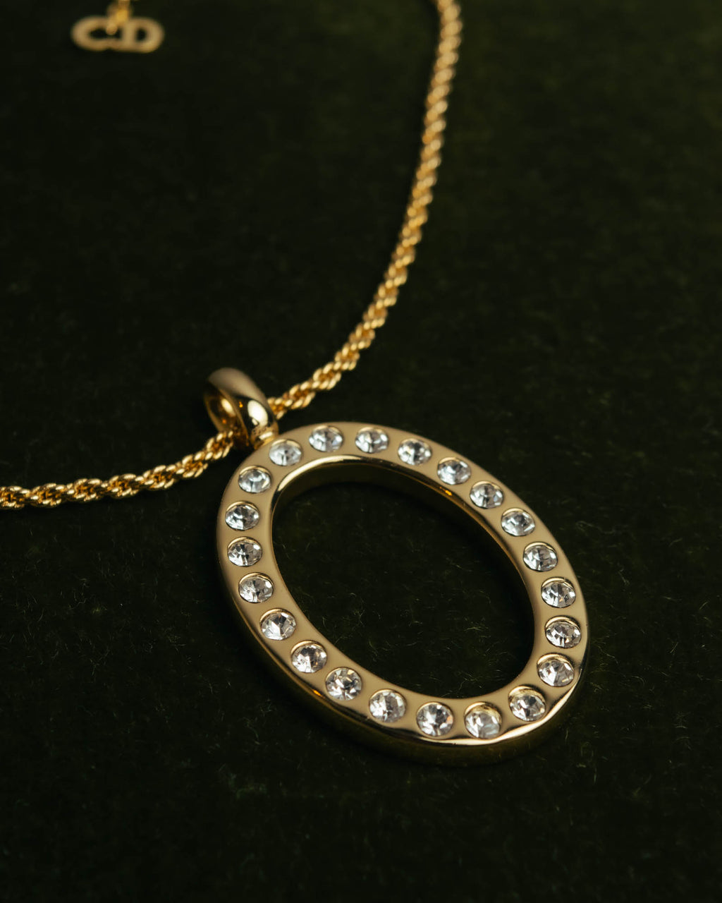 "Christian Dior" 80's-00's Rhinestone oval pendant necklace