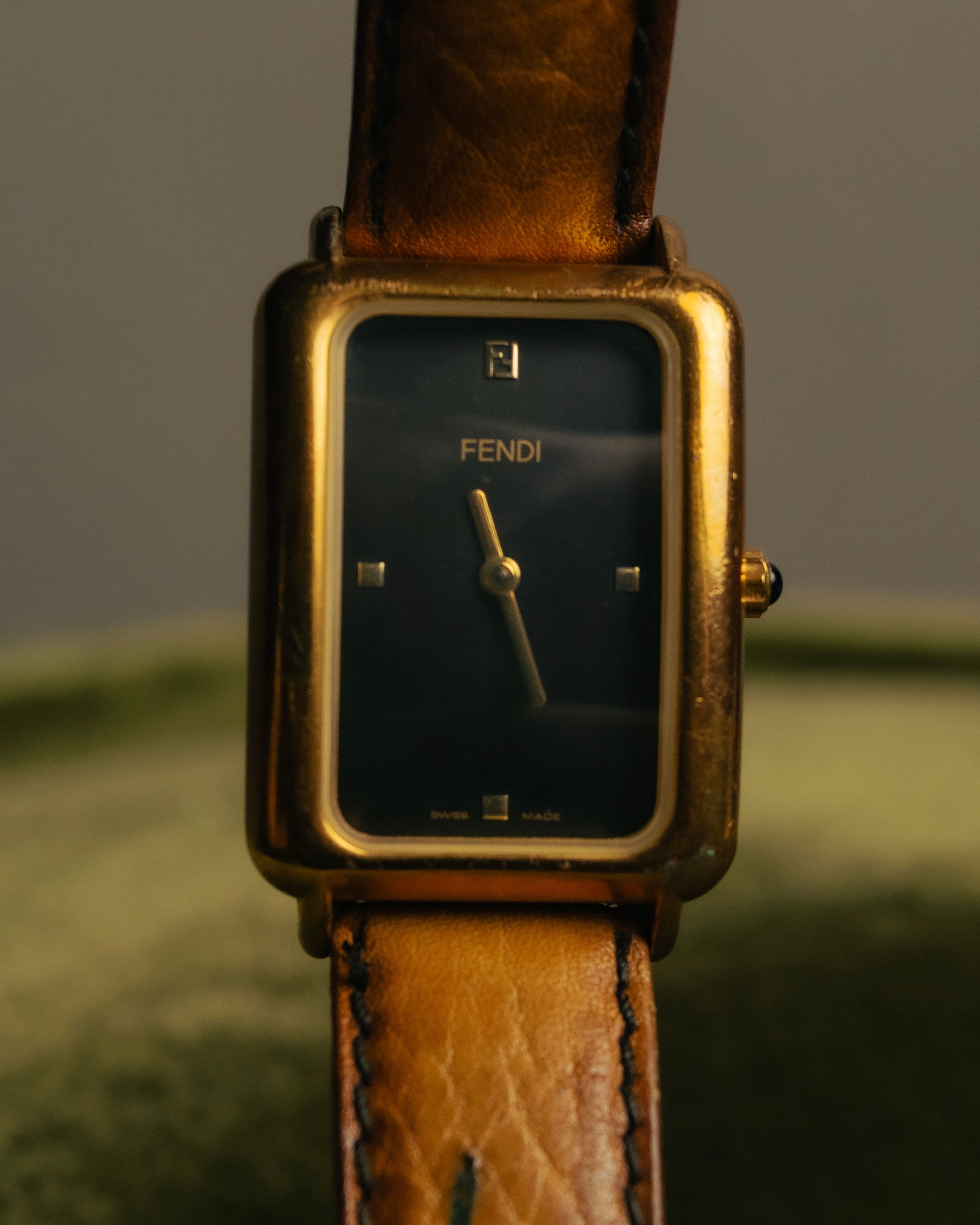 “FENDI” 80’s-90’s Rectangular quartz leather watch