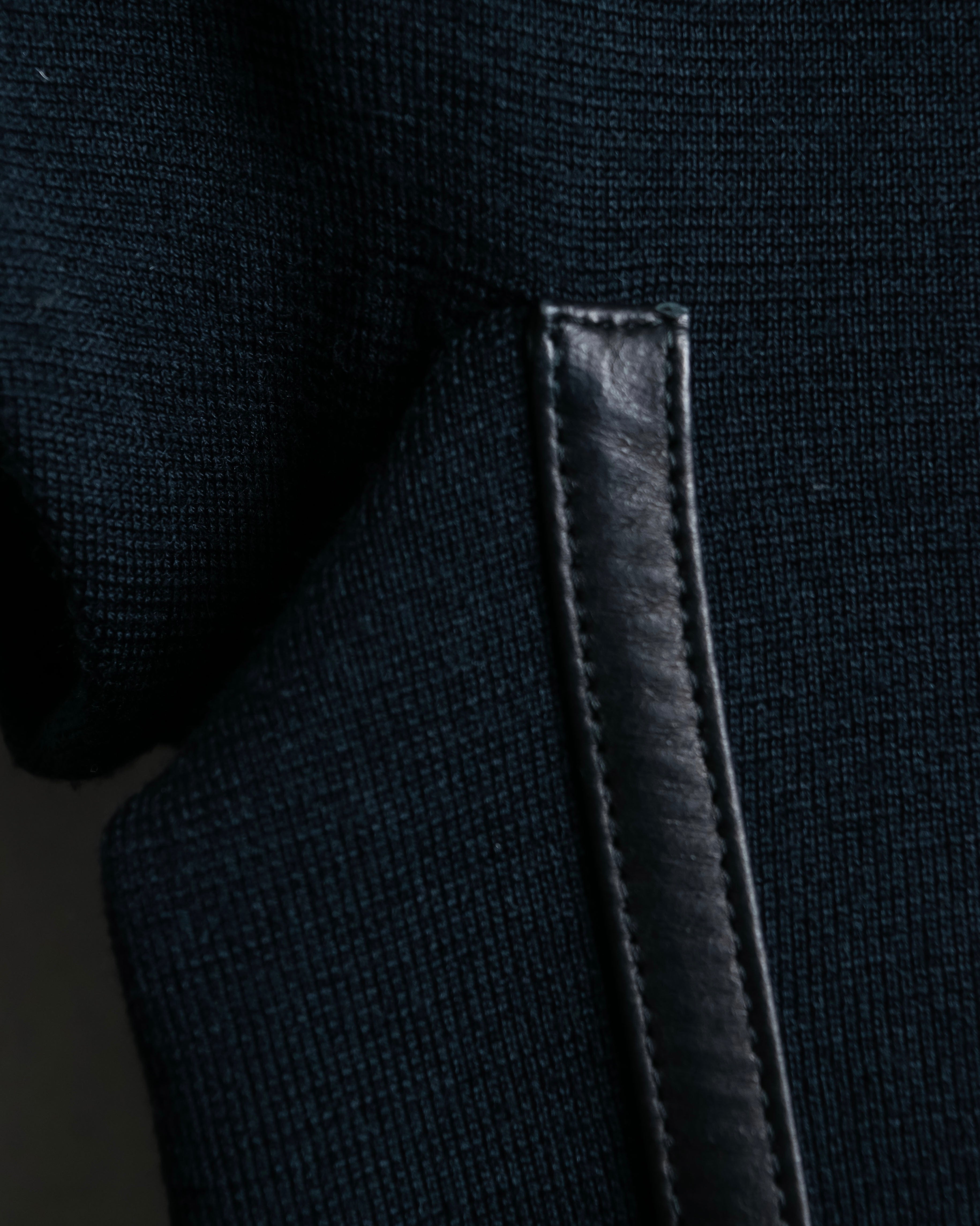 "GUCCI" Leather piping design box sleeve T-shirt