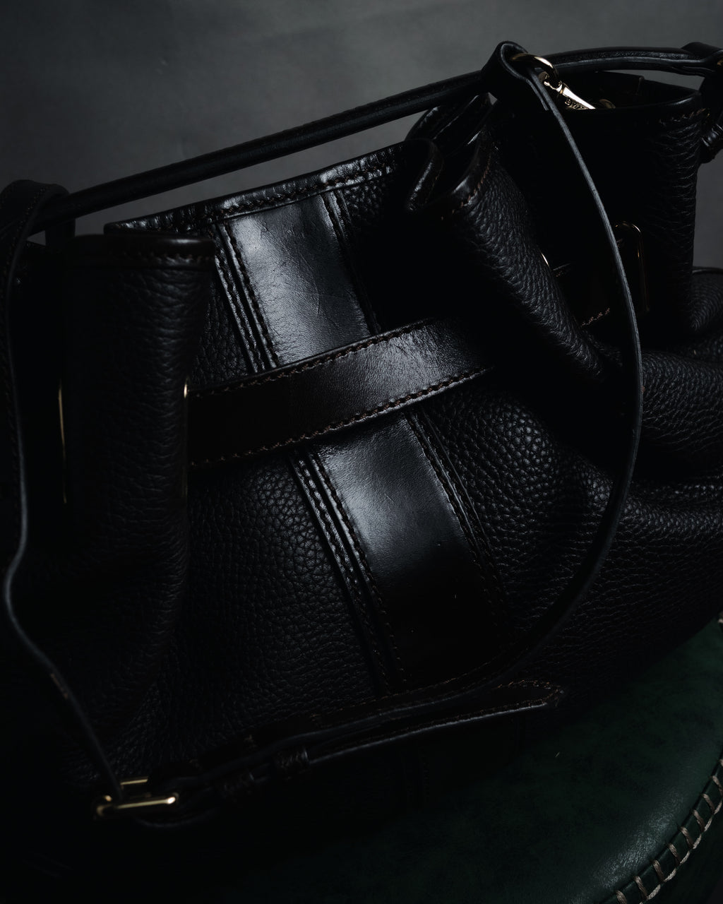 "BURBERRY" 09’s-18’s Leather bucket house check lining bag