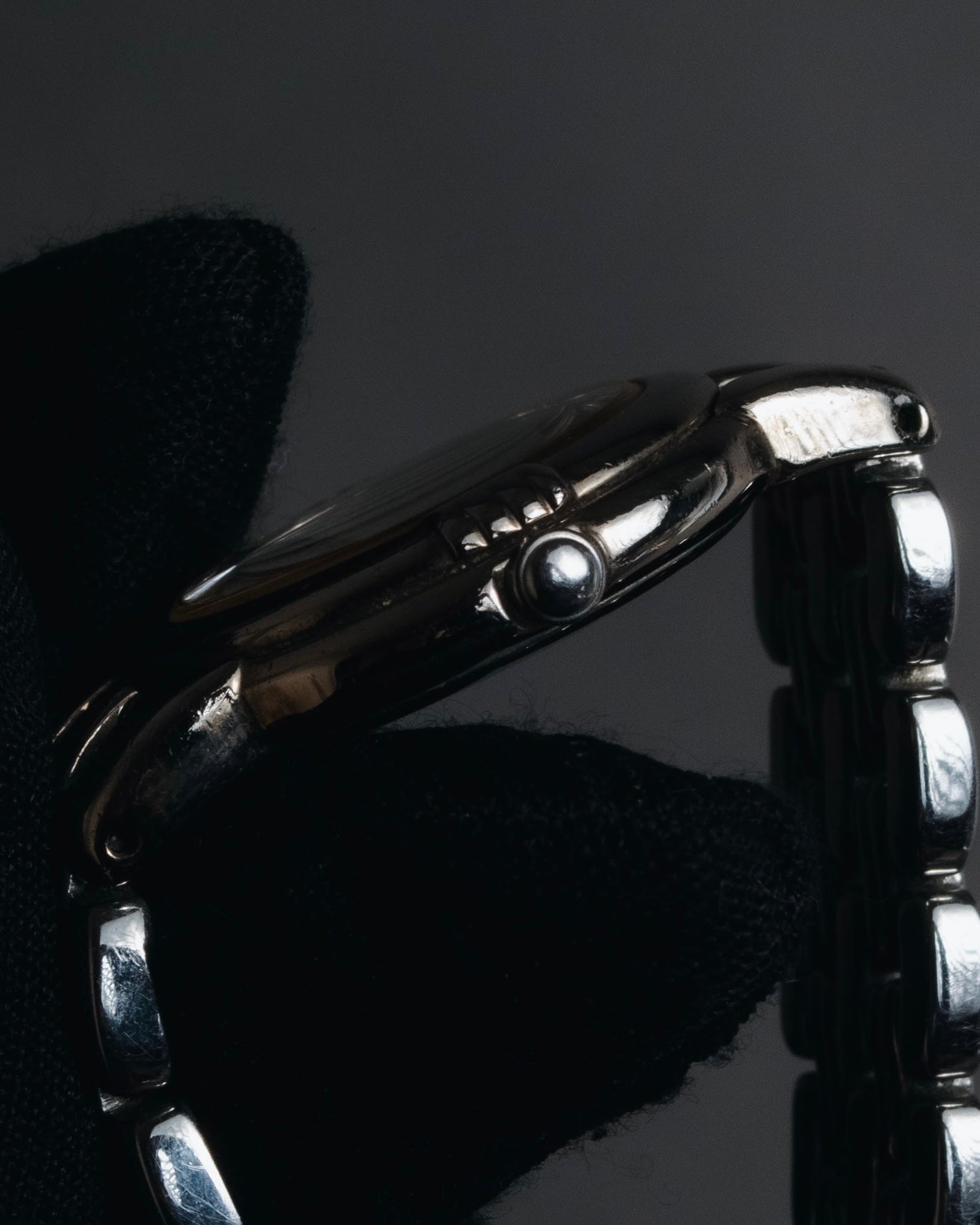 "Yves Saint Laurent" 90’s classically proportioned bracelet dress watch