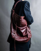“BALENCIAGA” The Day leather one shoulder bag (burgundy)