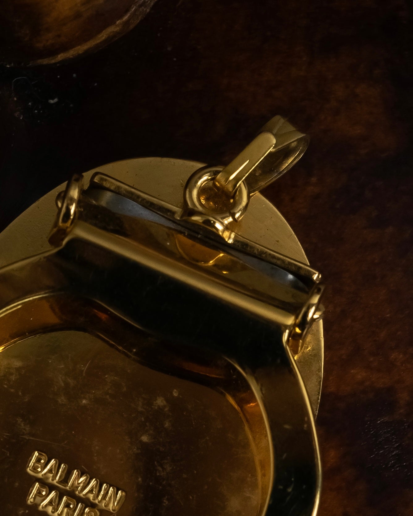 "BALMAIN" Abstract line motif scarf clip pendant