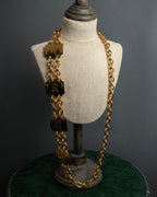 "CELINE" AVENUE MONTAIGNE 38 design gold necklace & belt