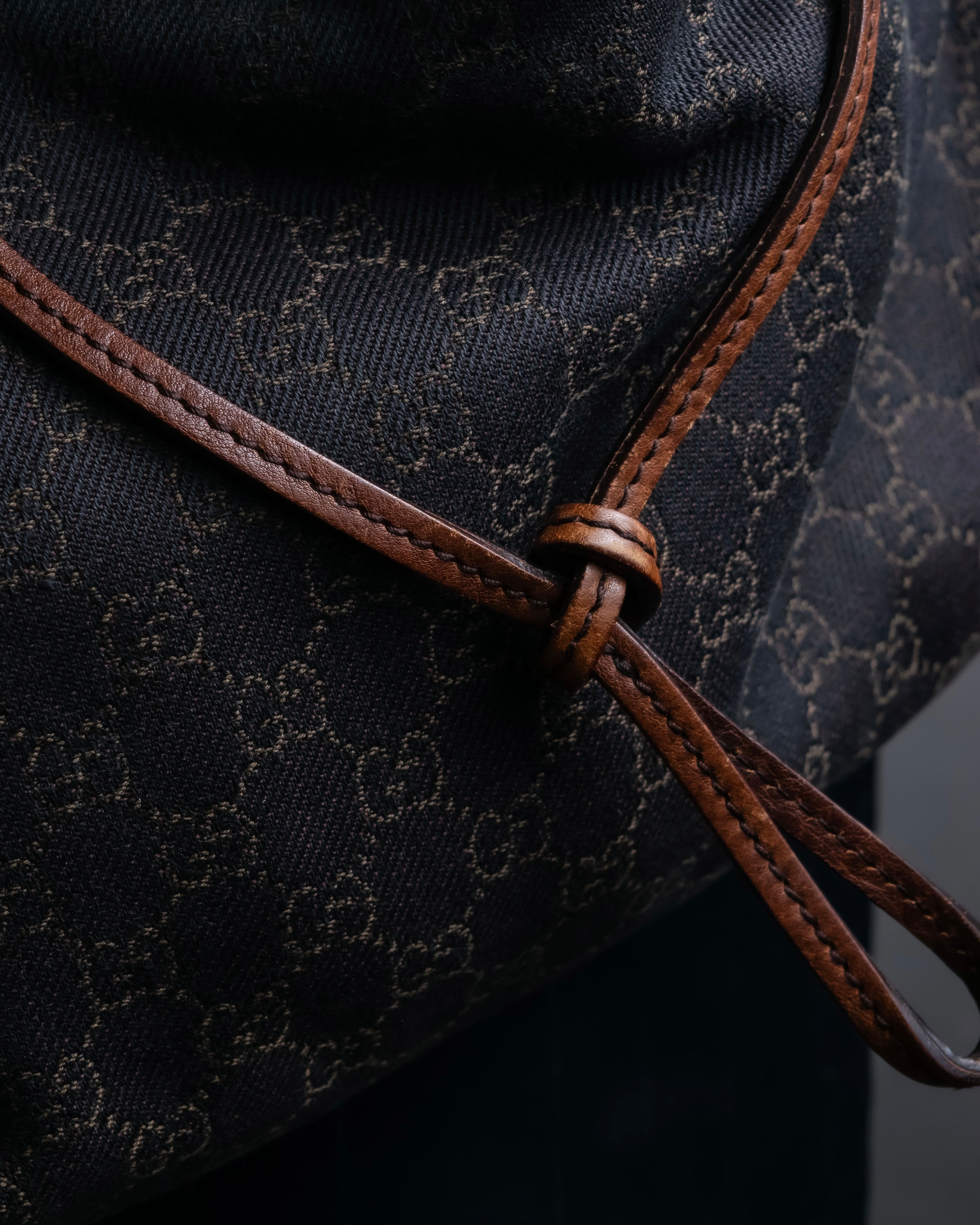 "GUCCI" GG canvas horsebit detail shoulder bag