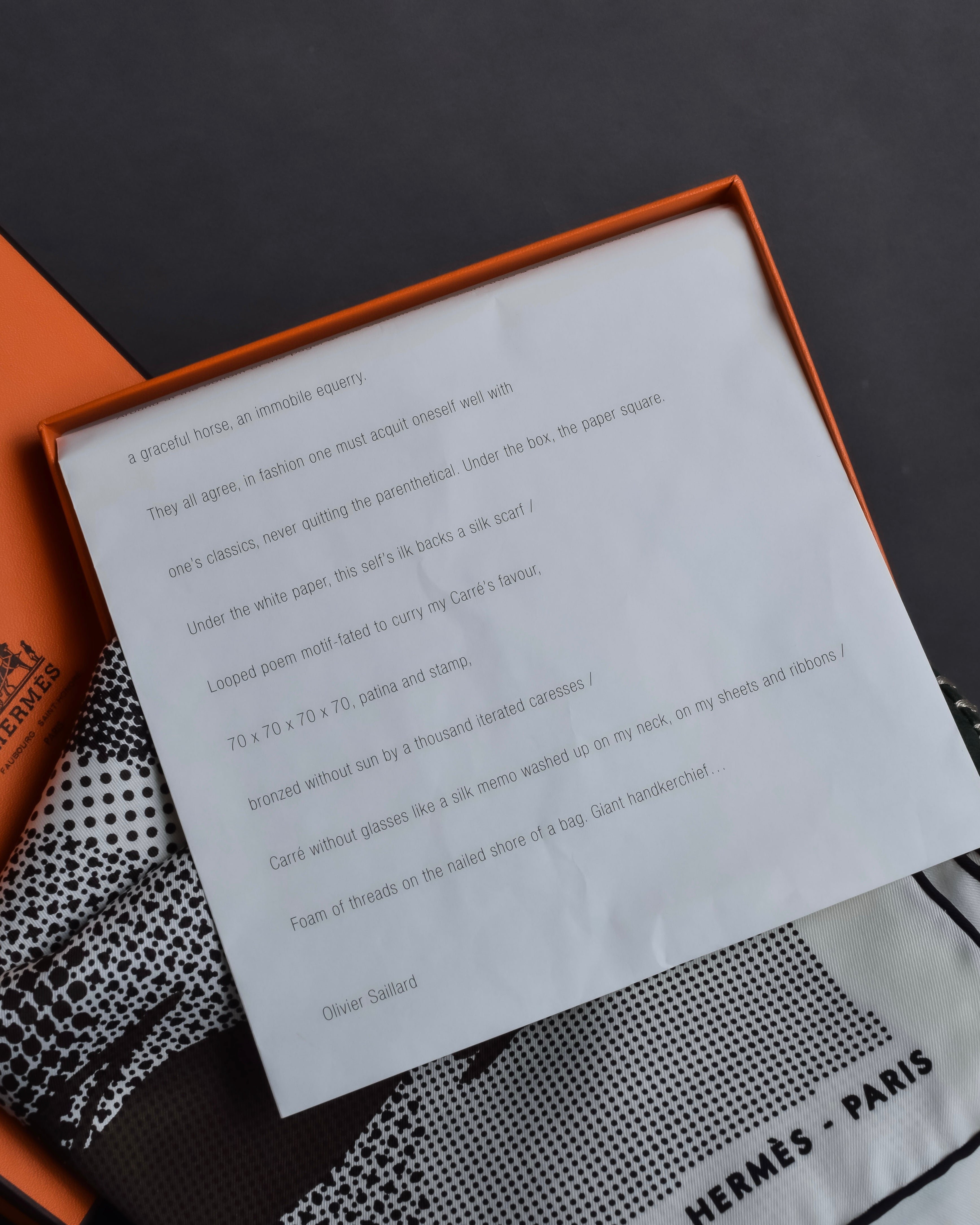 "HERMES" Silk fantaisie a cheval carré scarf 70