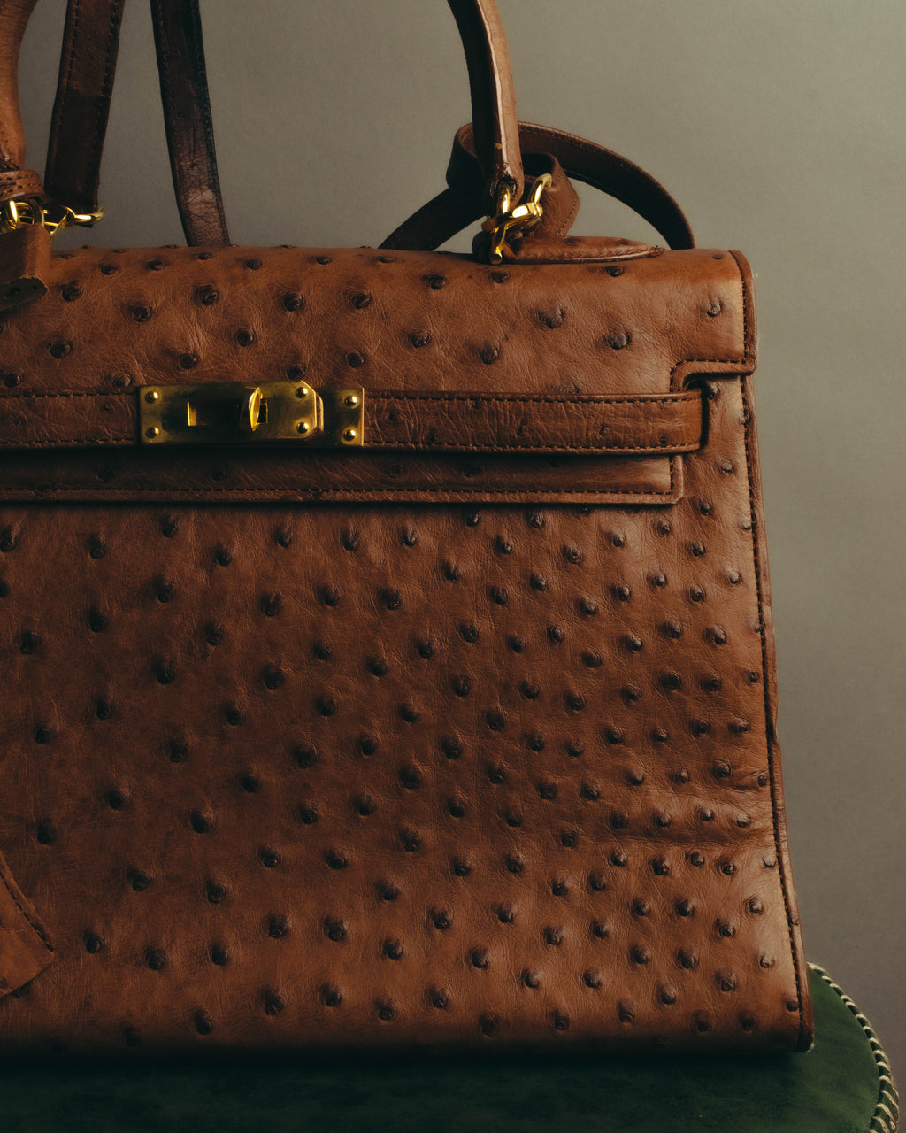 "JARDIN DES SACS" 80's-90's Structured ostrich leather top handle bag