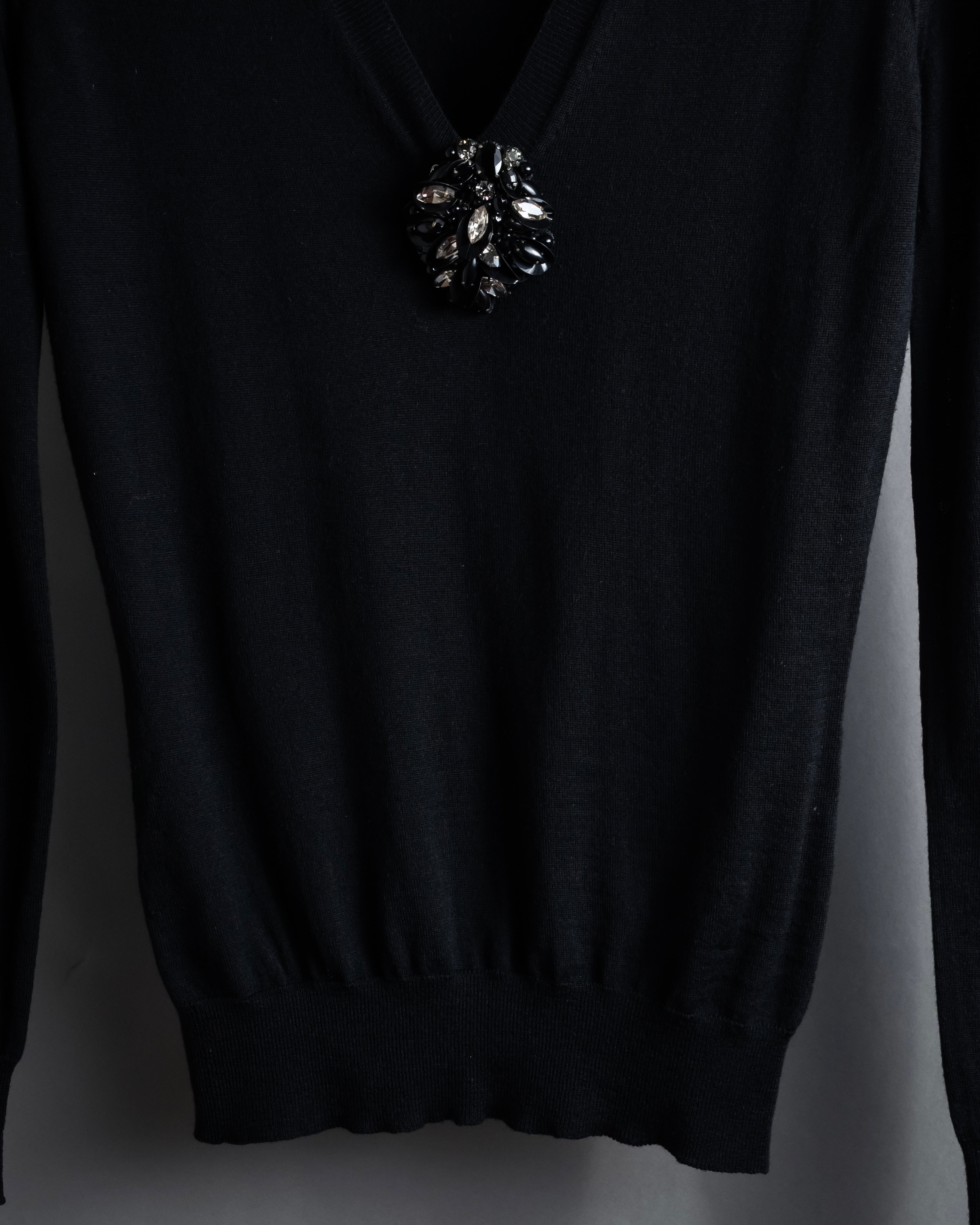 "GUCCI" Embellished v neck jewel knit sweater