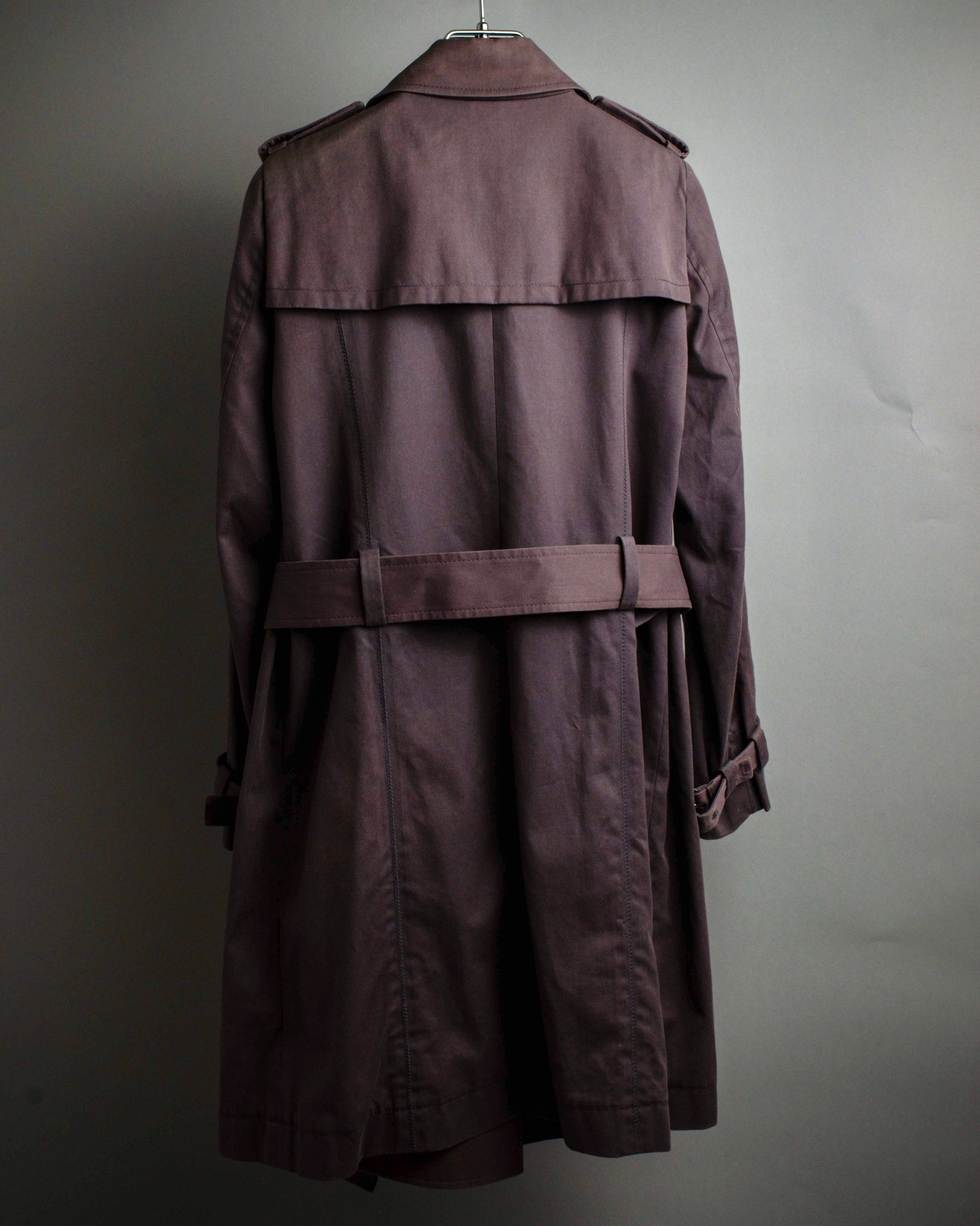 "CELINE" Triomphe button design in plum brown color
 trench coat