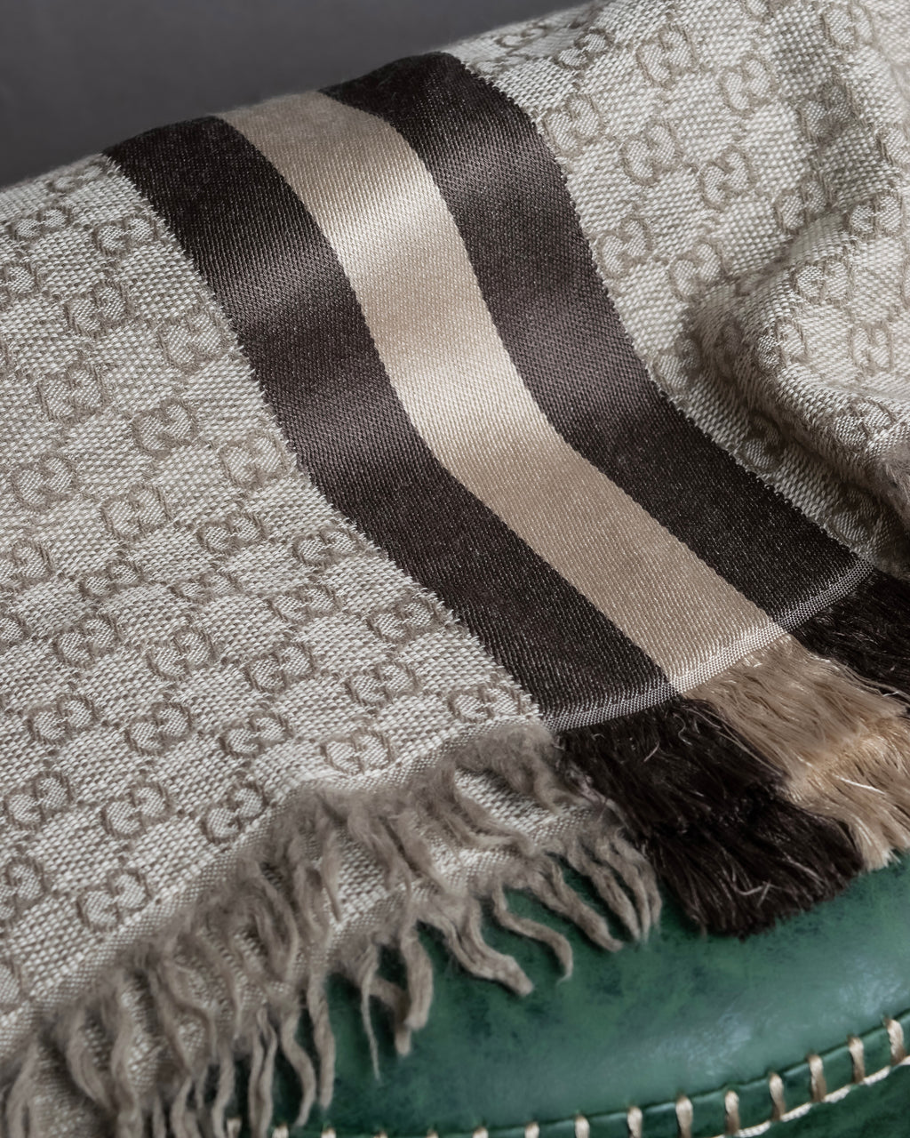 "GUCCI" GG monogram logo pattern fringe design stole