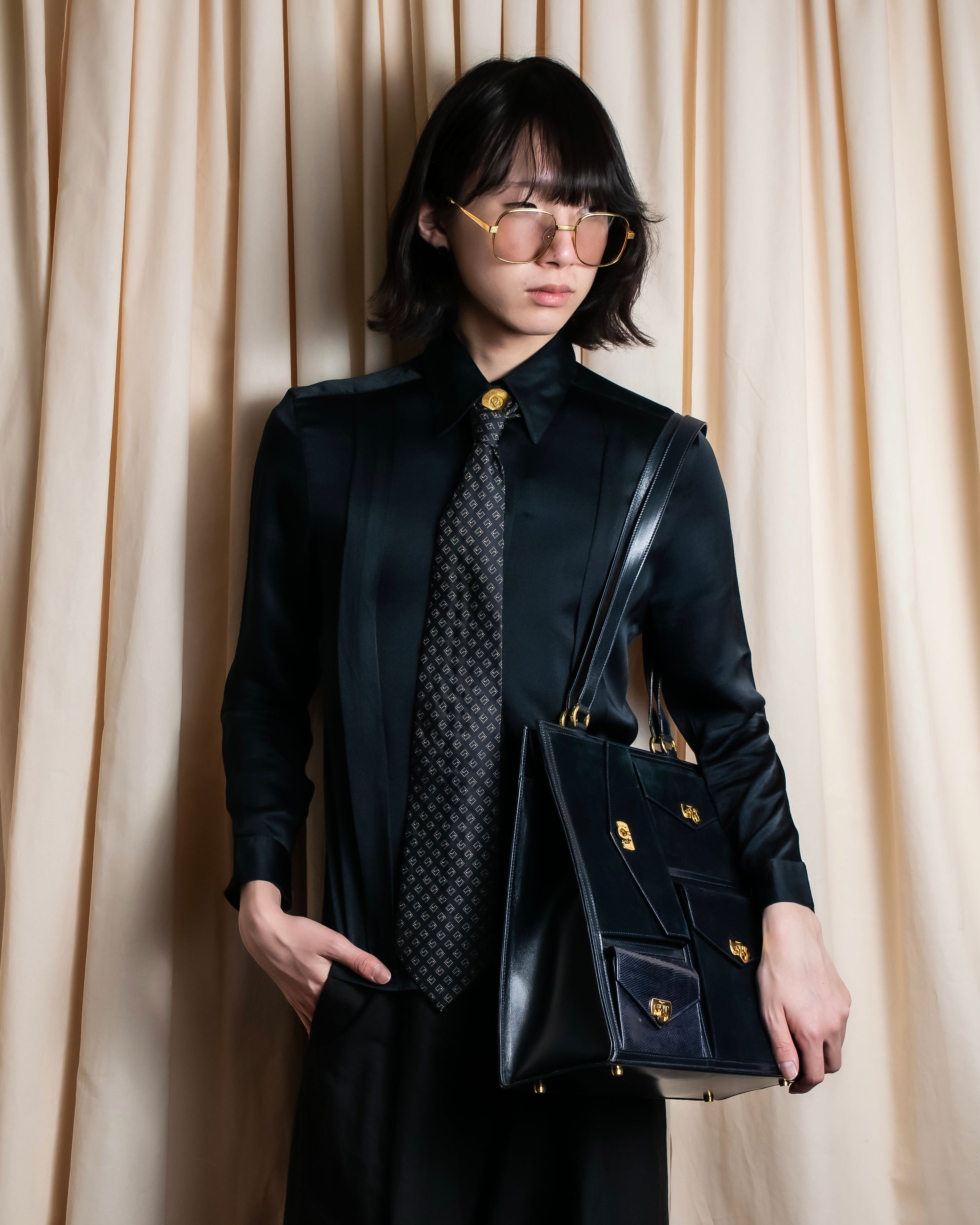 "GUCCI" G motif pattern silk necktie