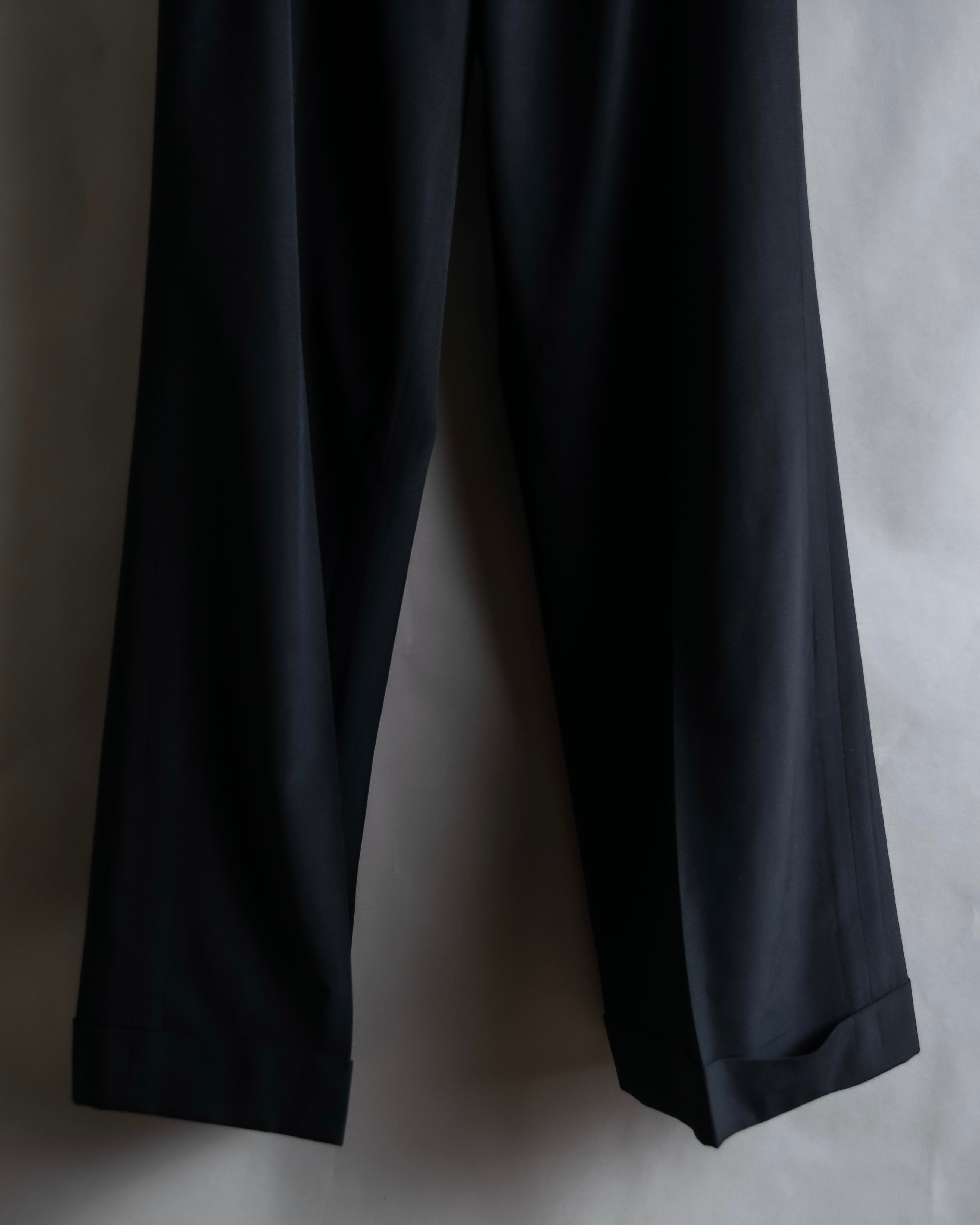 "JEAN PAUL GAULTIER FEMME"
 High-waisted straight draping slacks