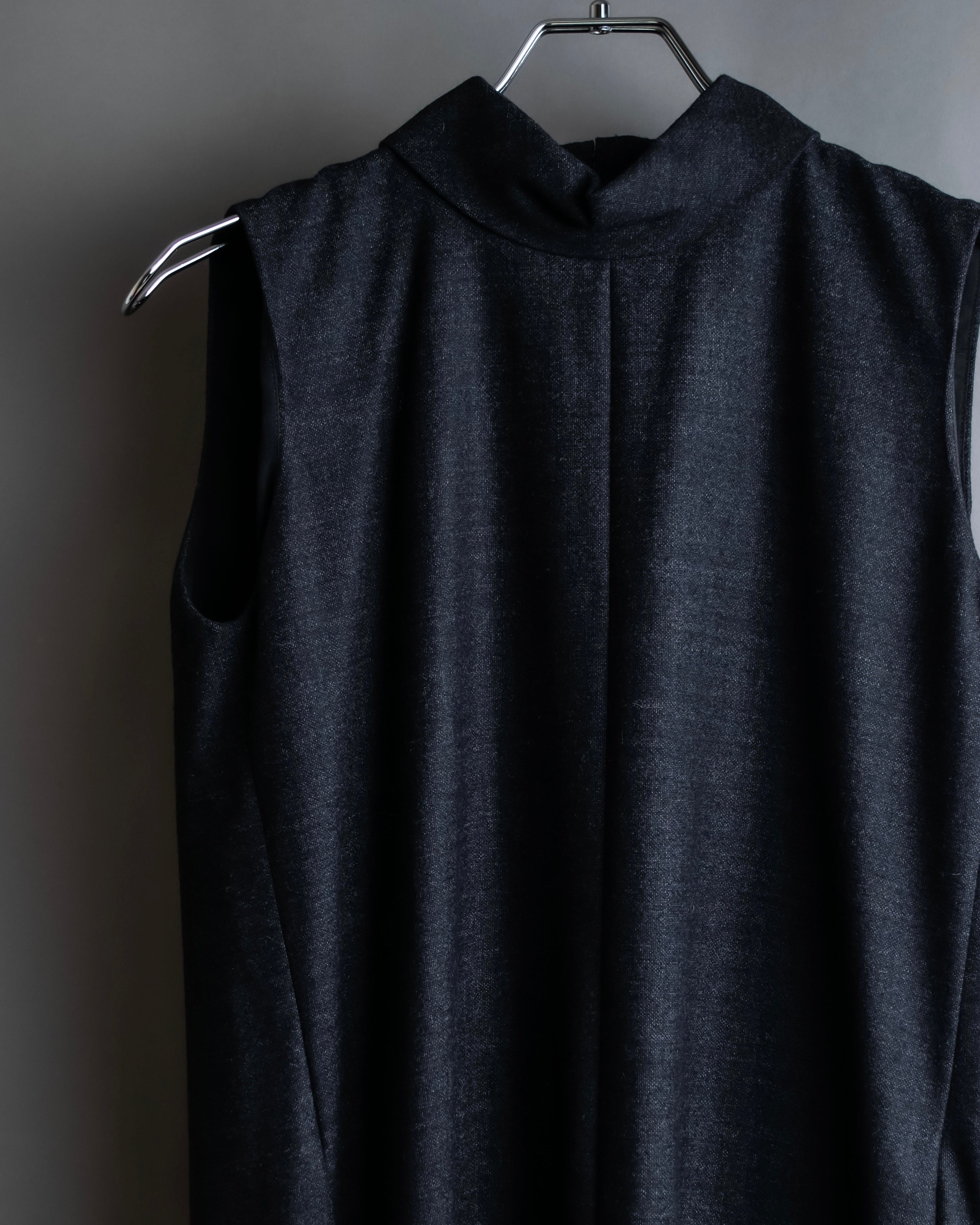 "MAISON MARGIELA" 16AW Deep tuck design sleeveless dress