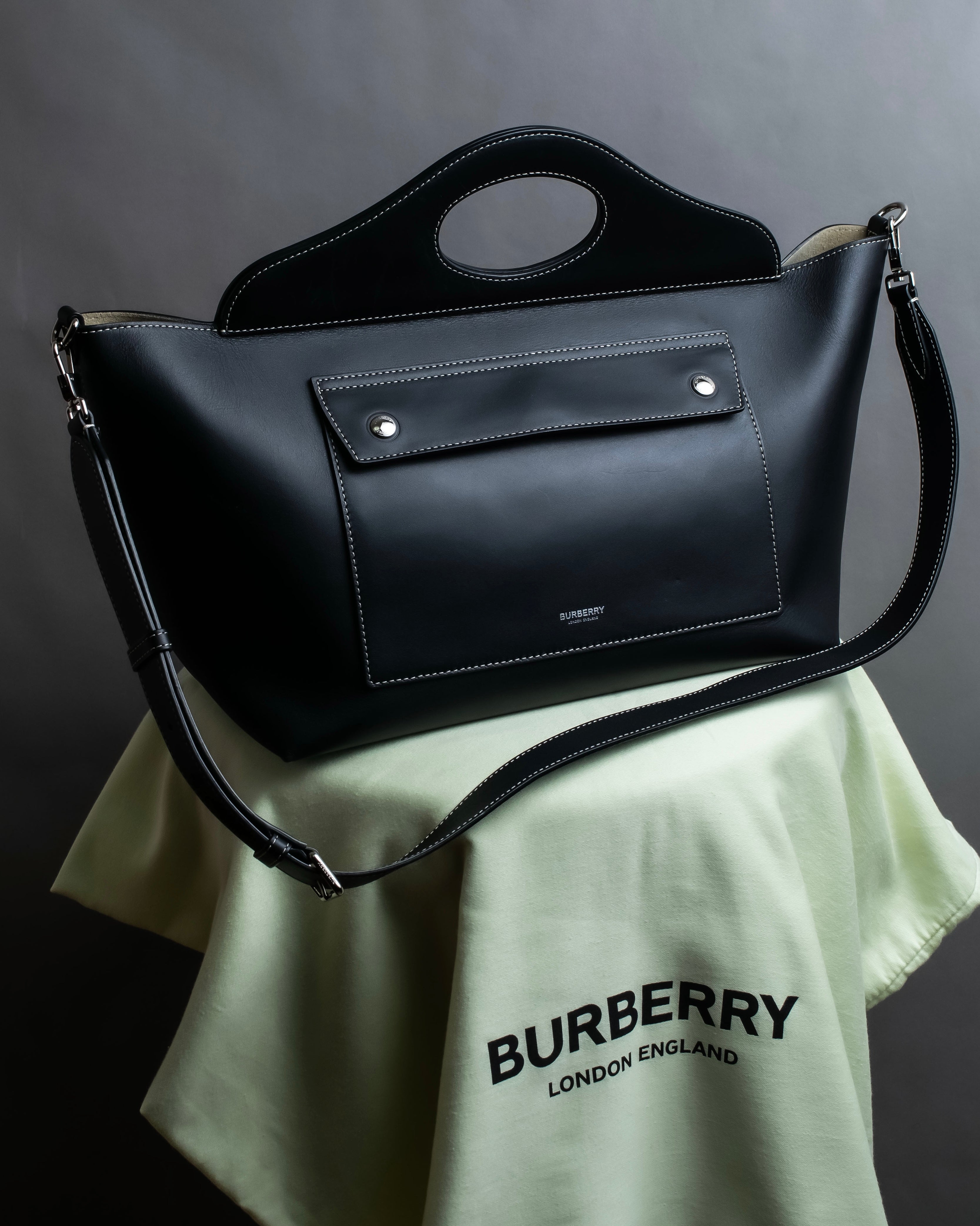 "BURBERRY" Suede switching design 2way shoulder bag