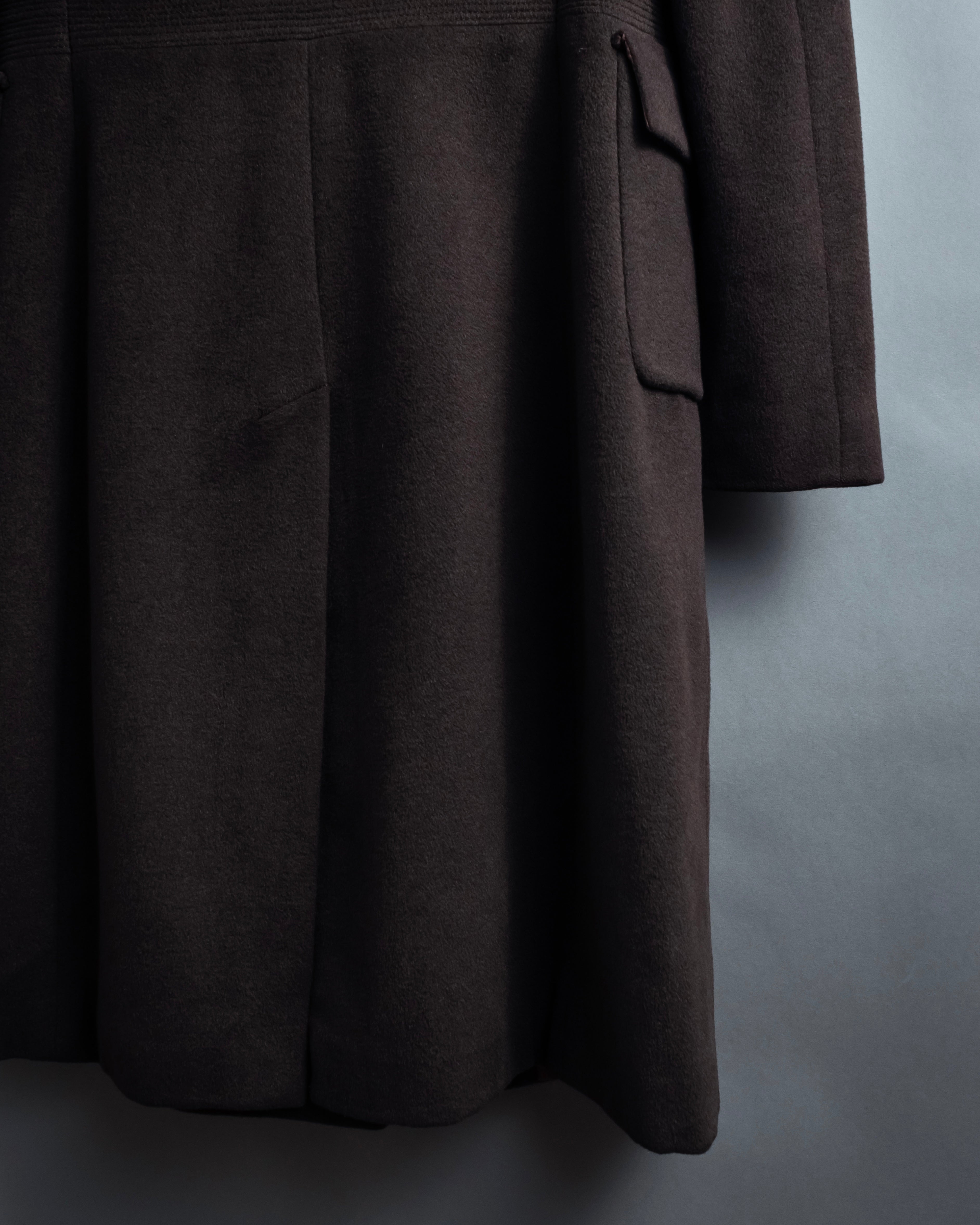 "VALENTINO" Shaped silhouette mocha brown chester coat