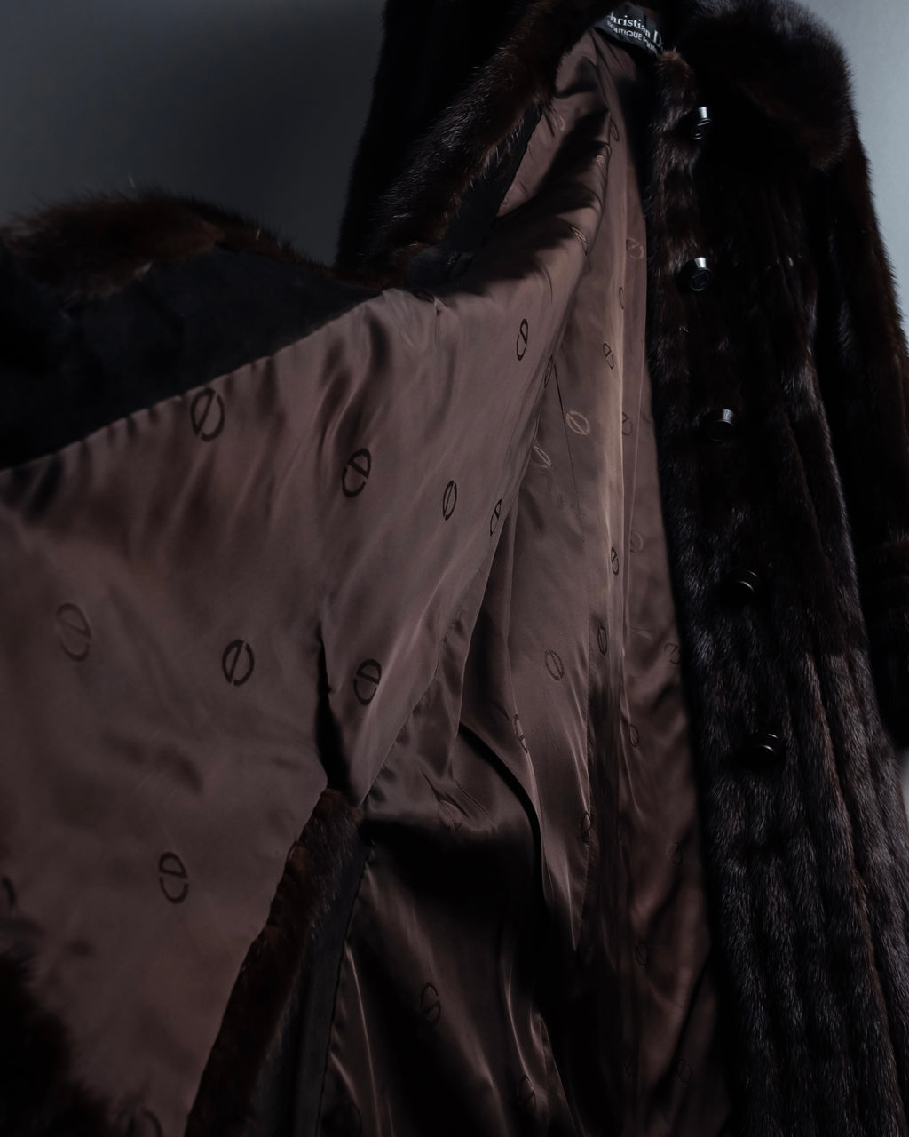 -SPECIAL- "Christian Dior Boutique Paris" 70's-80's Panel work design 100% mink fur coat