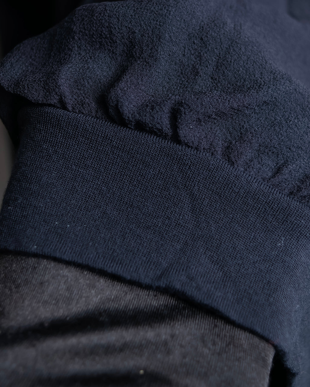 "CALVIN KLEIN" Layered sleeve gathered design pullover