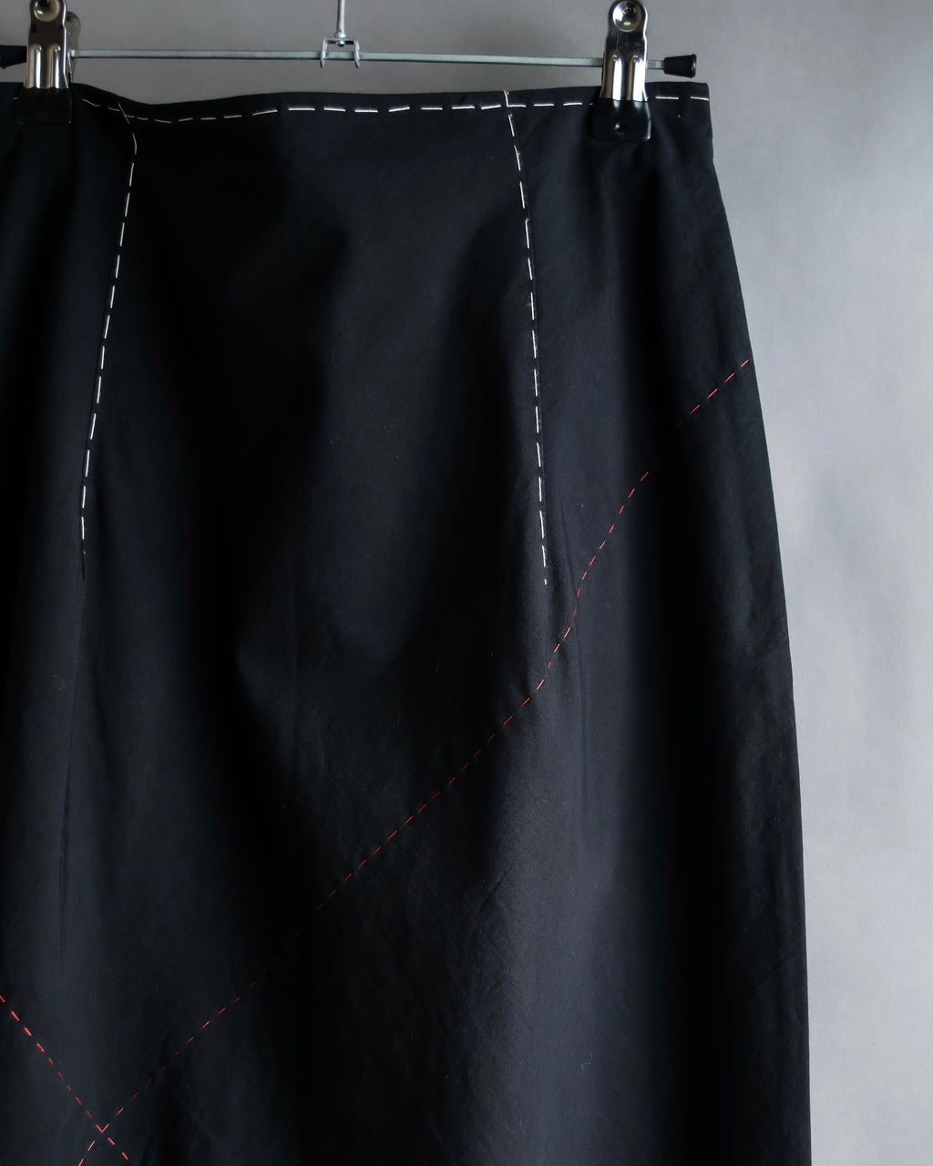 "YOHJI YAMAMOTO" Stitched hemline design flared skirt