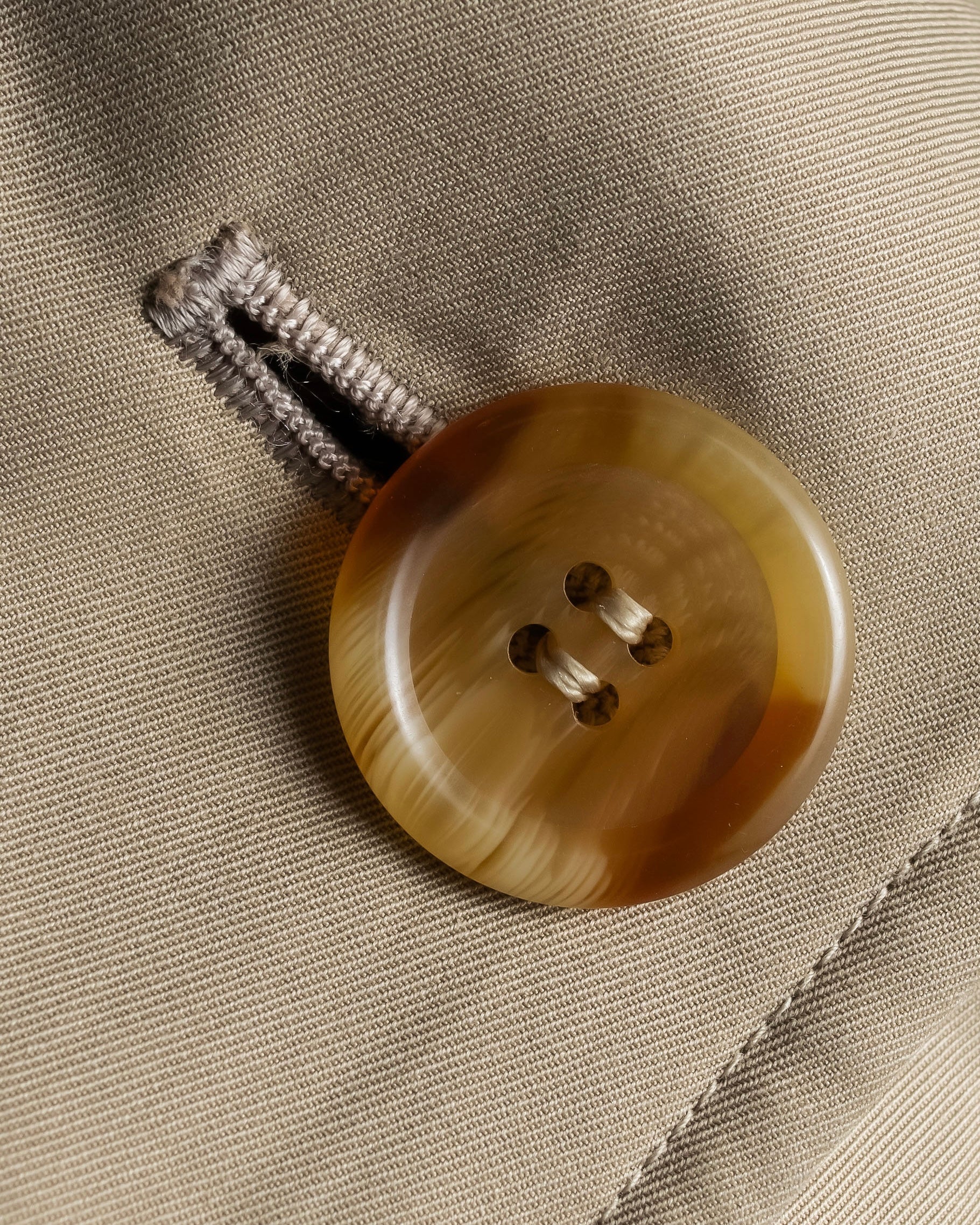 "BURBERRYS" Military detail classic trench coat