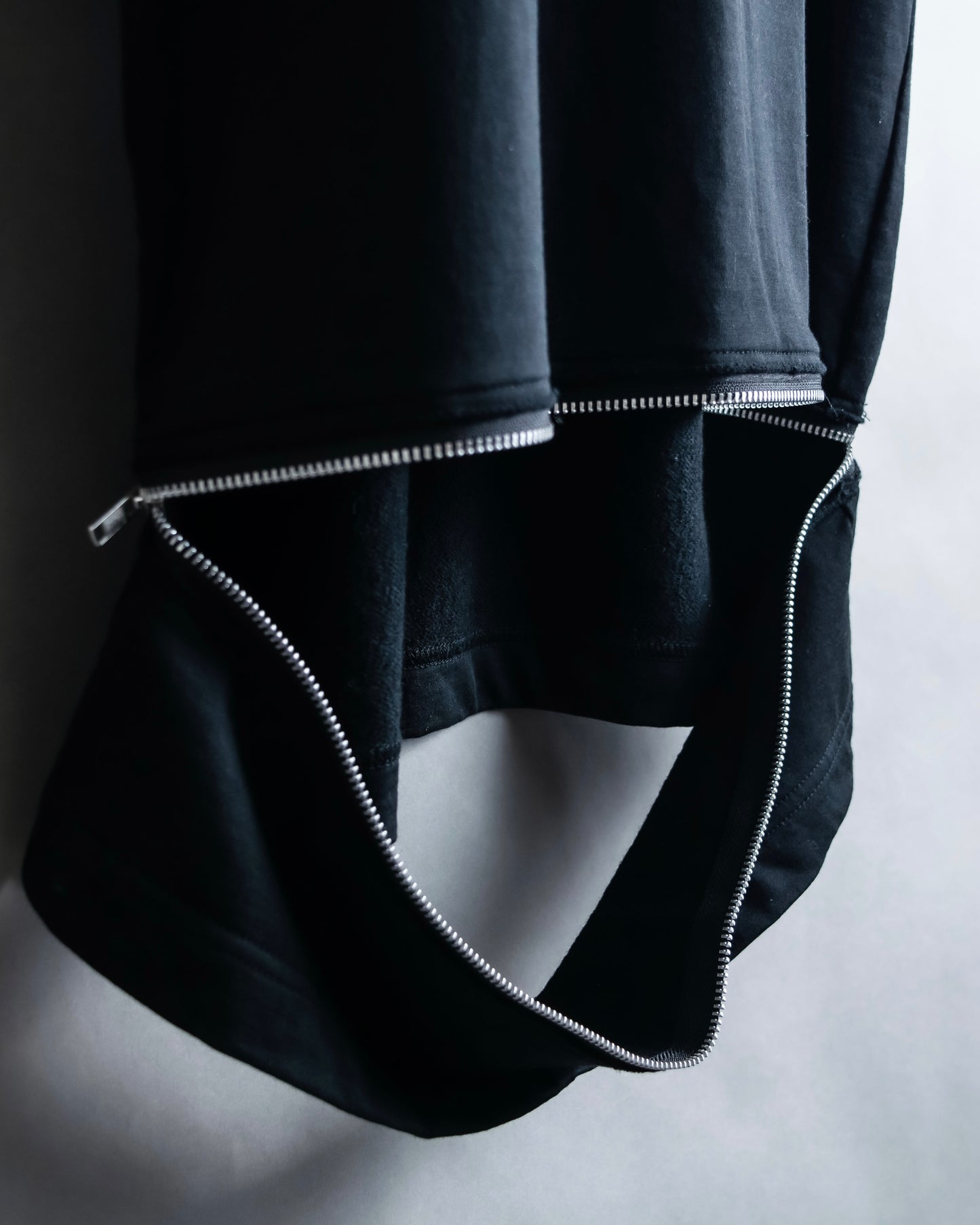 “Comme des Garçons Homme Plus” Zip attached detail T shirt