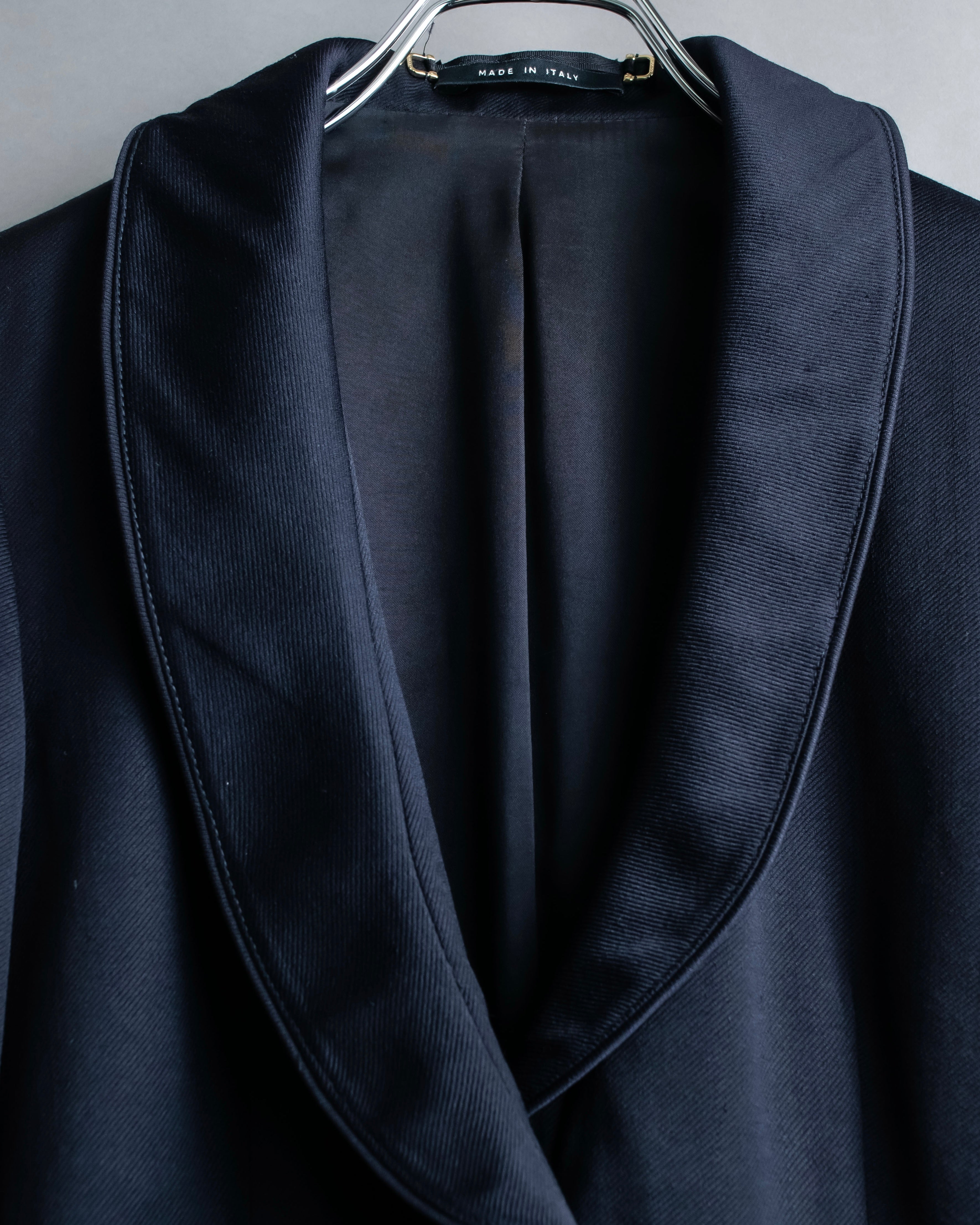 "GUCCI" Shawl collar glossy black jacket