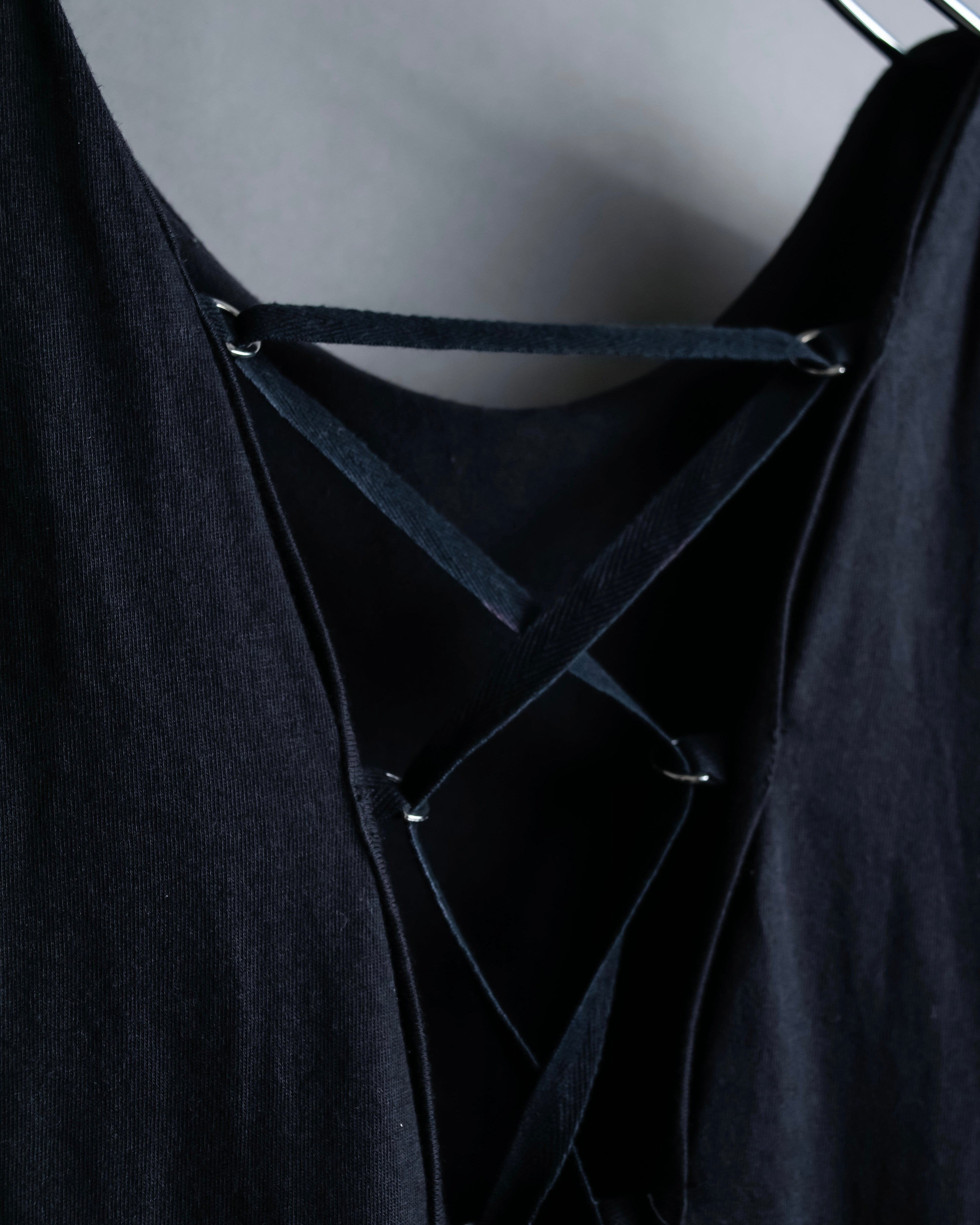 “N°21” Lace up designed no sleeves one piece