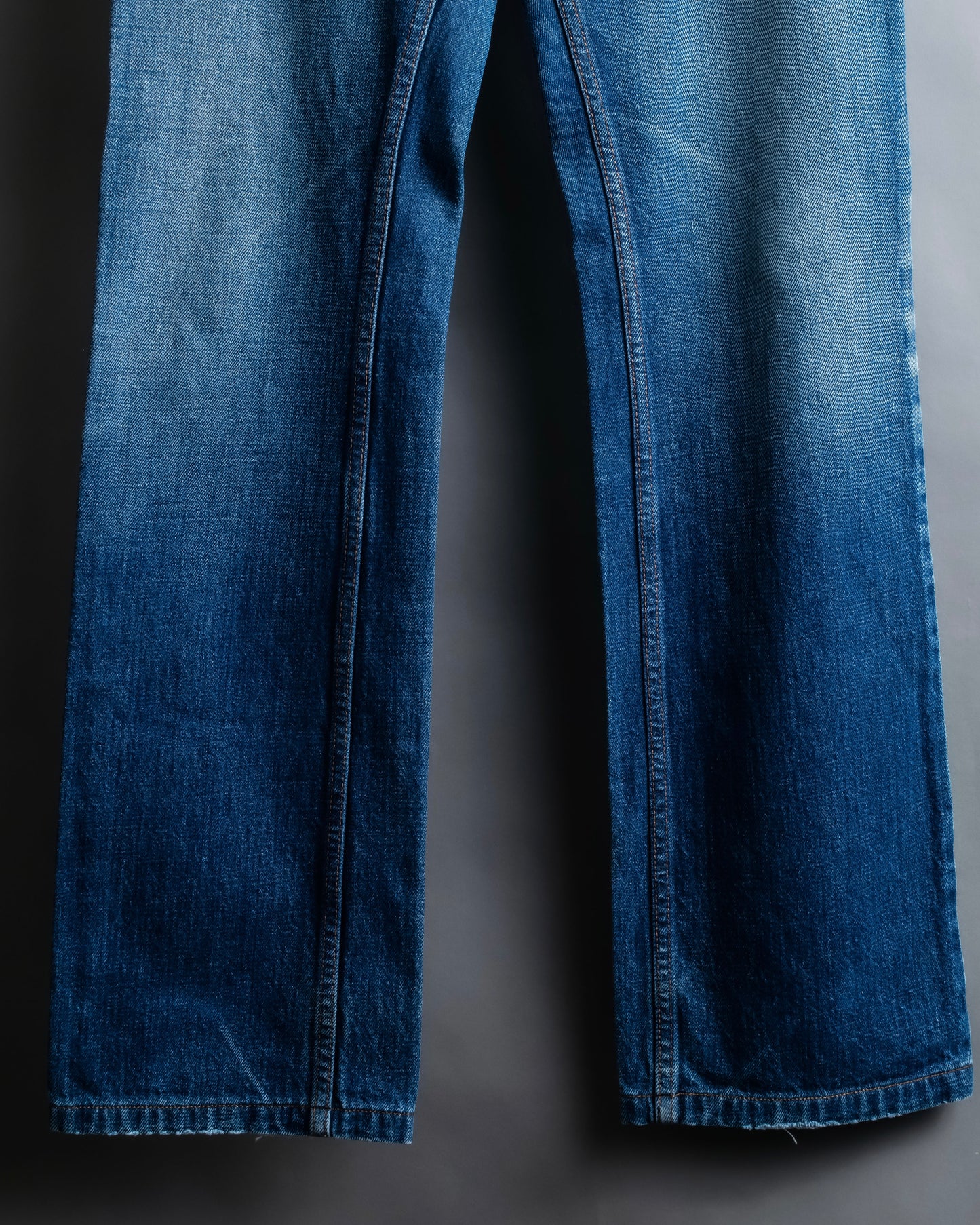 "PRADA" Vintage style three dimensional cut jeans