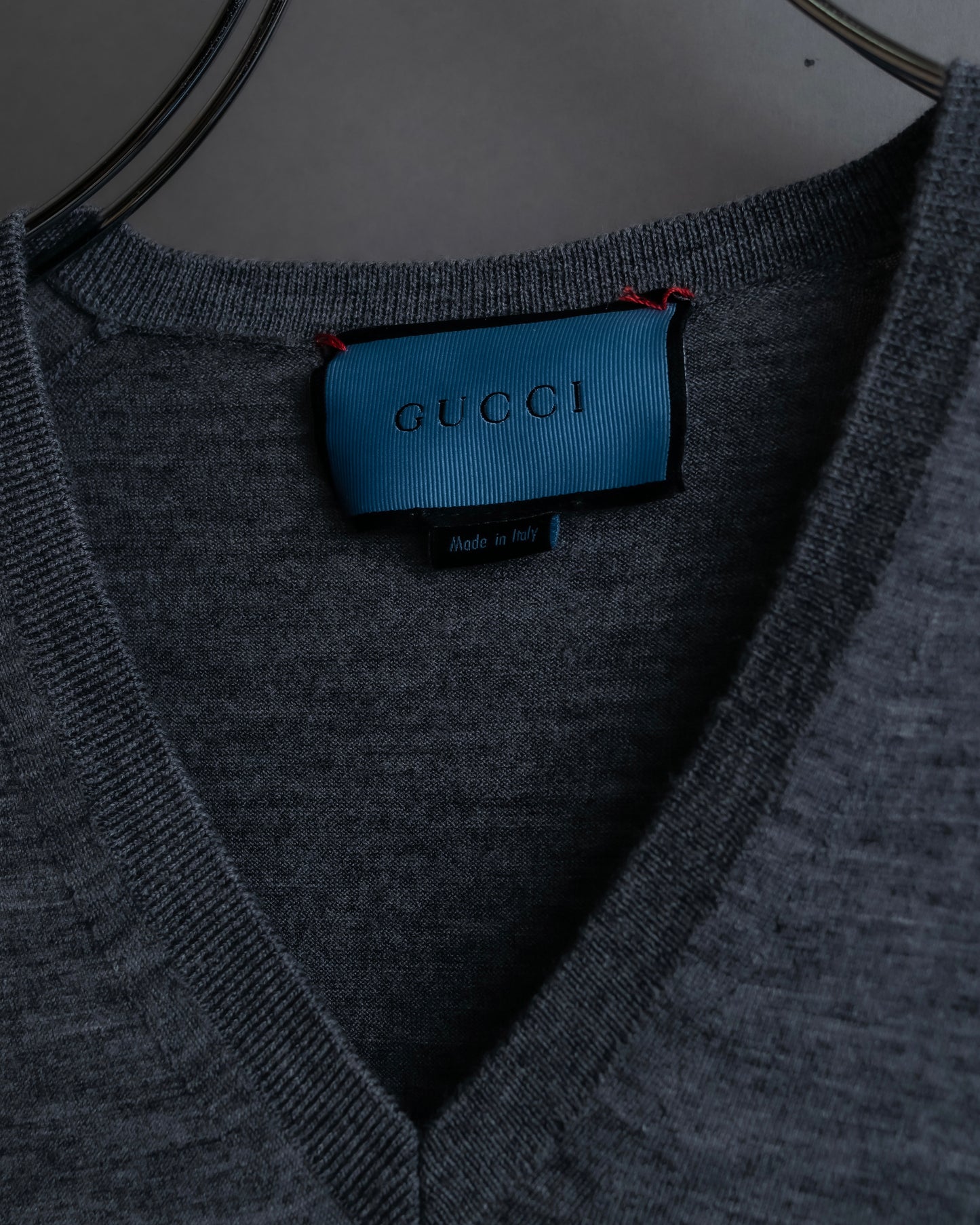 "GUCCI" Embroidered design V neck high gauge knit